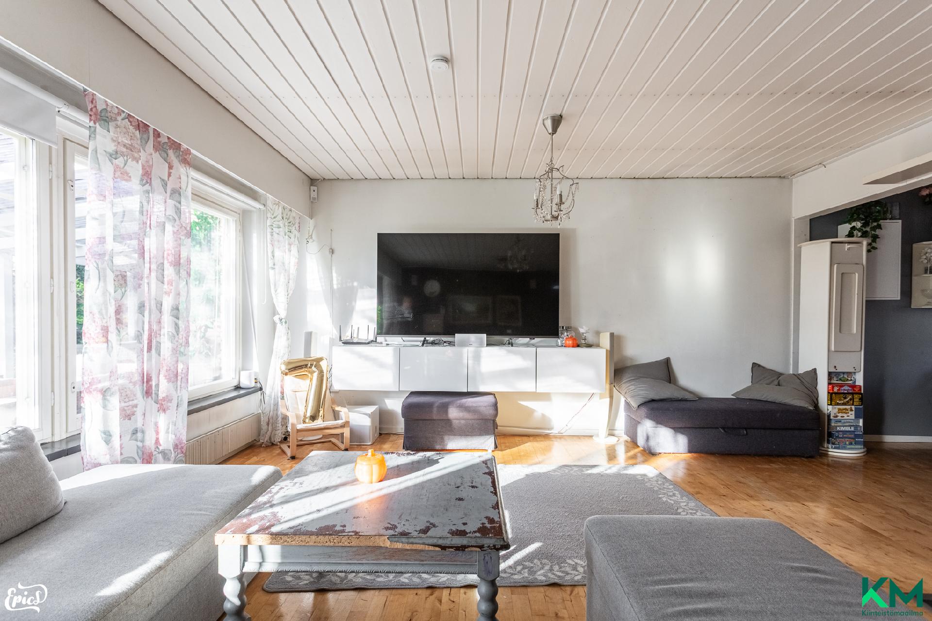 Käpytie 4, Lastenlinna, Pälkäne