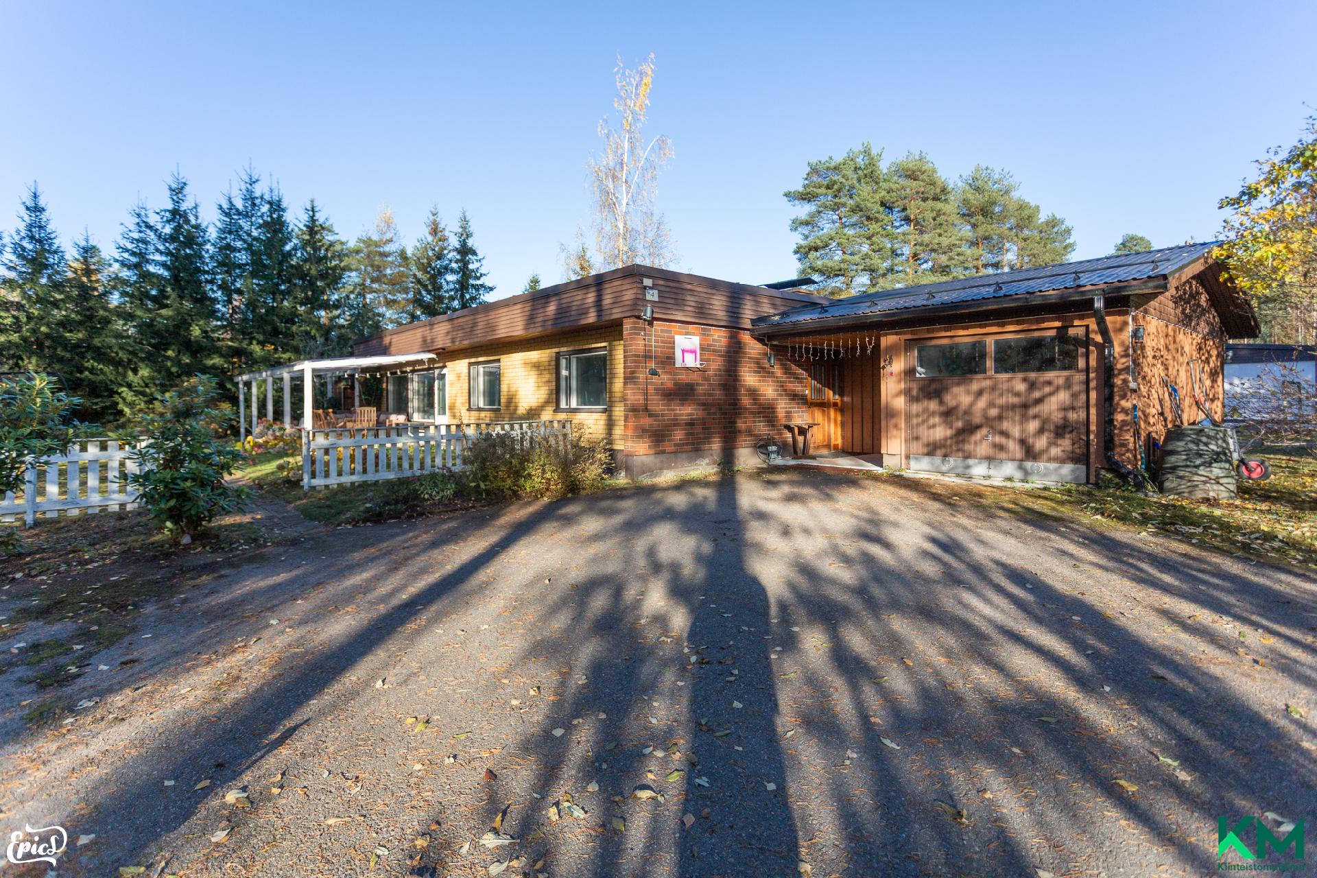 Käpytie 4, Lastenlinna, Pälkäne