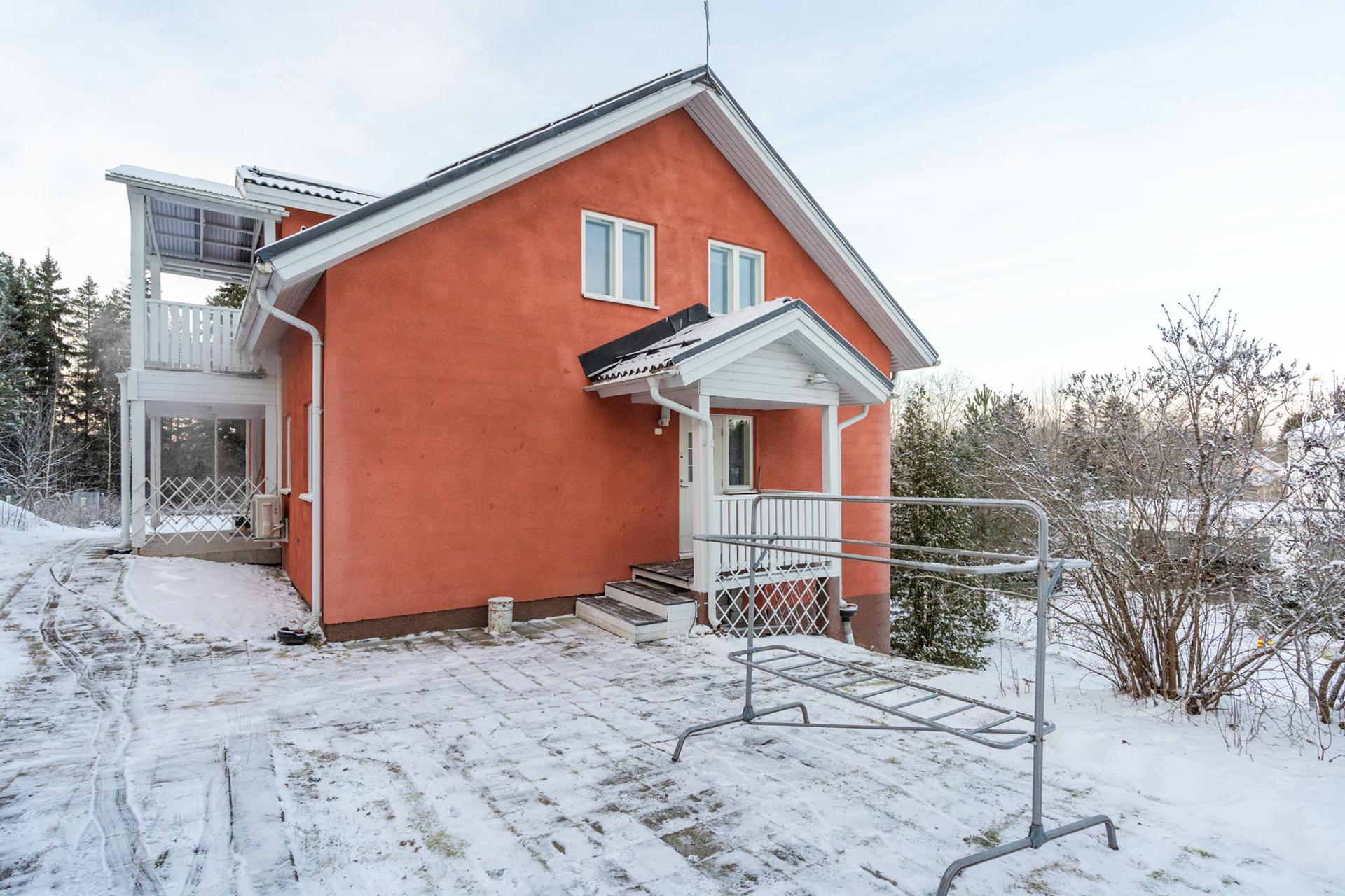 Mesikämmenentie 4, Kulju, Lempäälä