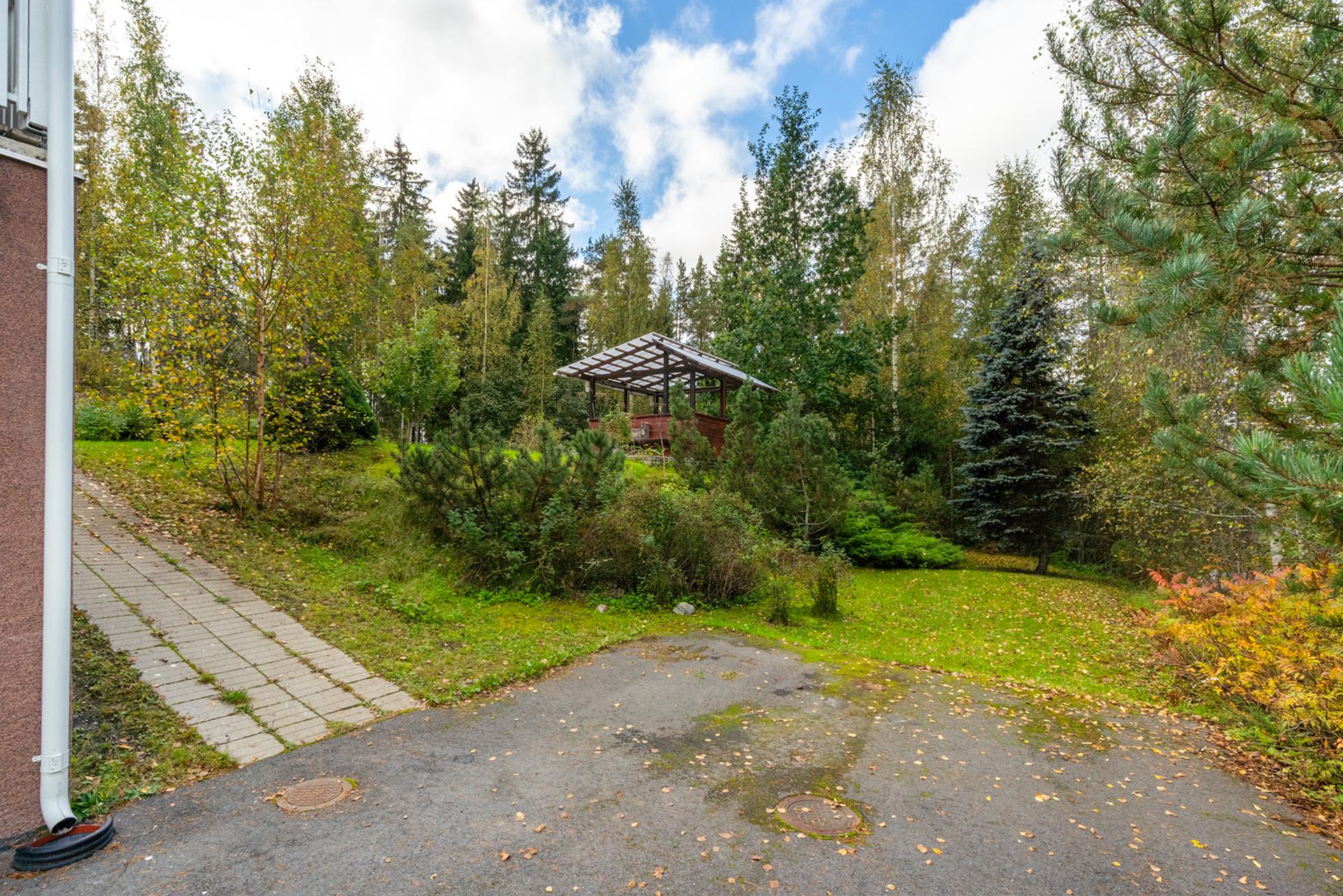 Mesikämmenentie 4, Kulju, Lempäälä