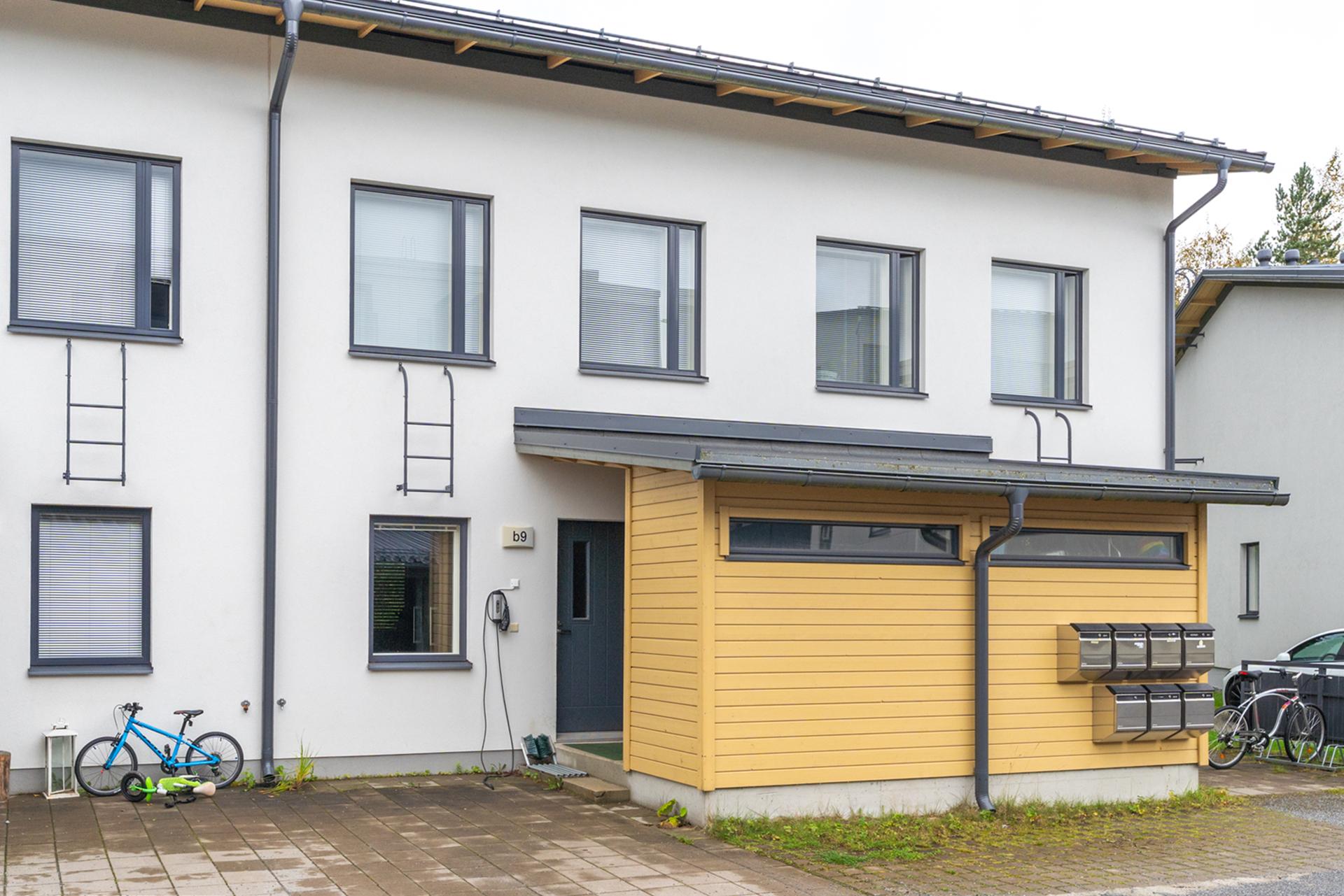 Koukkuaurankatu 3, Vuores, Tampere