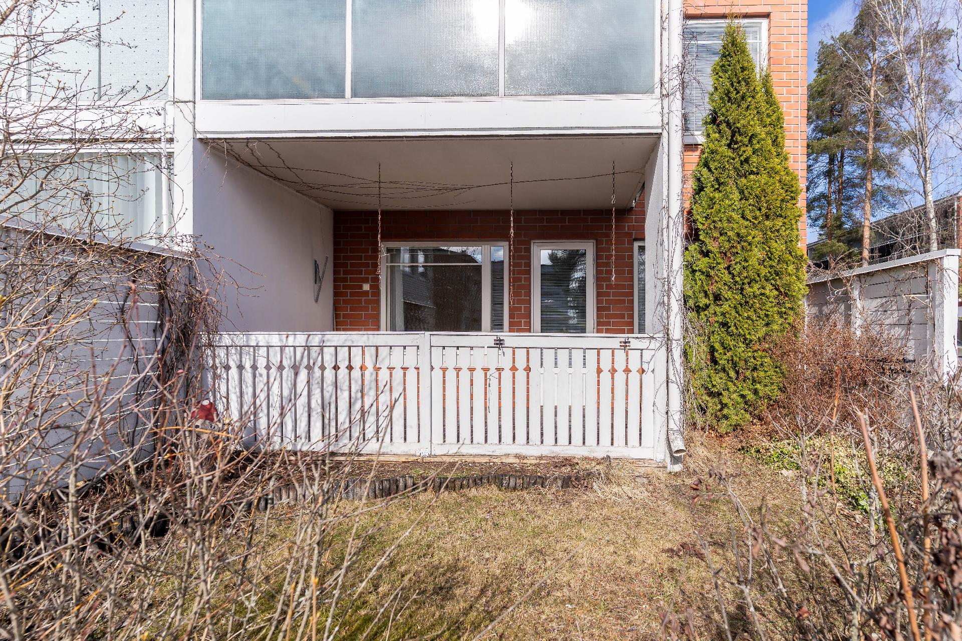 Karhumäenkuja 1, Nummela, Vihti