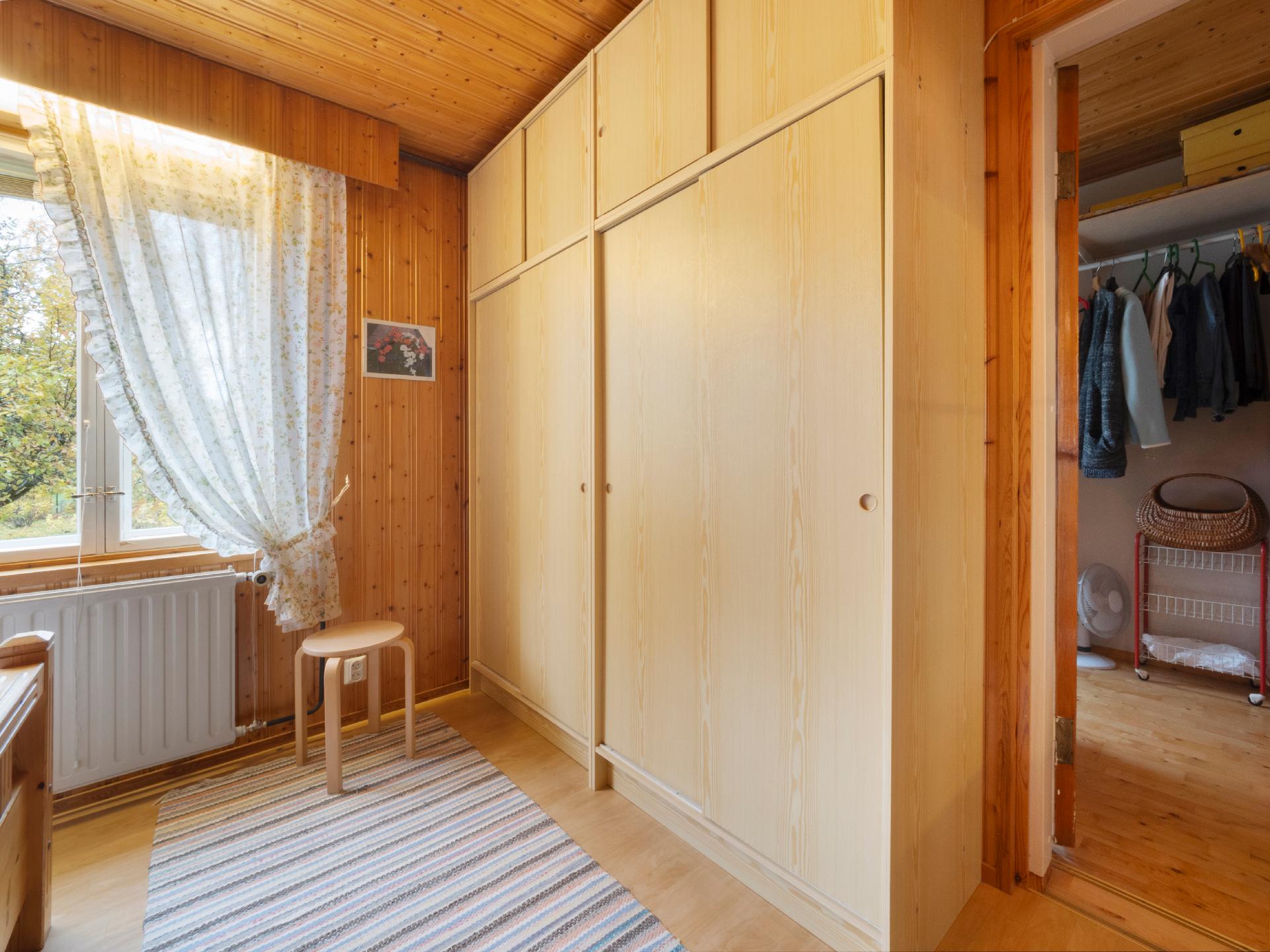 Matarakatu 6, Kanervala, Joensuu