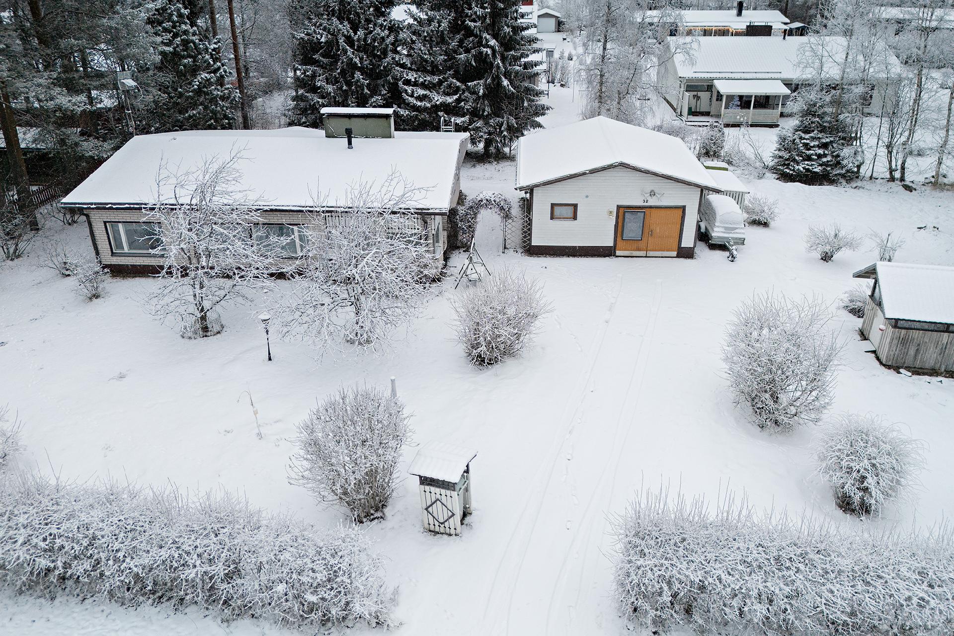 Jäälinkangas 32, Jääli, Oulu