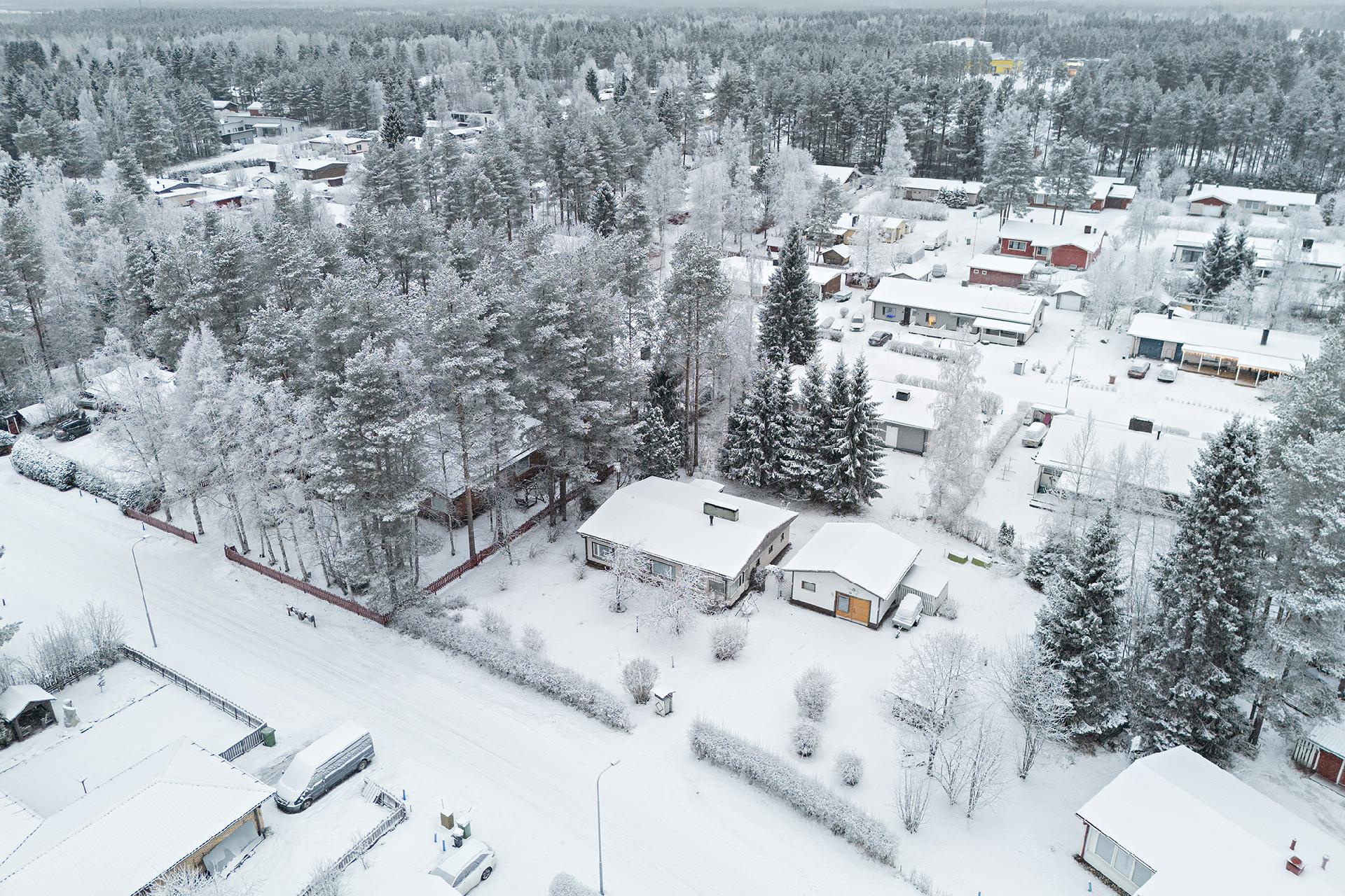 Jäälinkangas 32, Jääli, Oulu