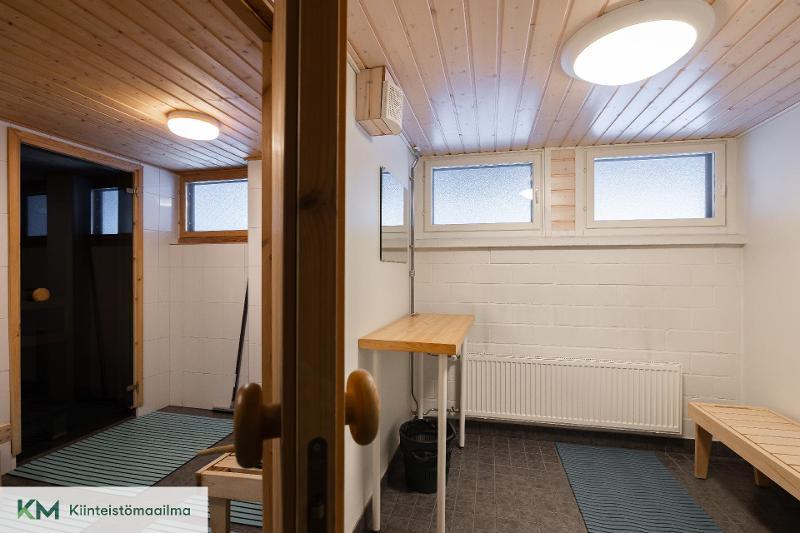 Taloyhtiön saunaosasto