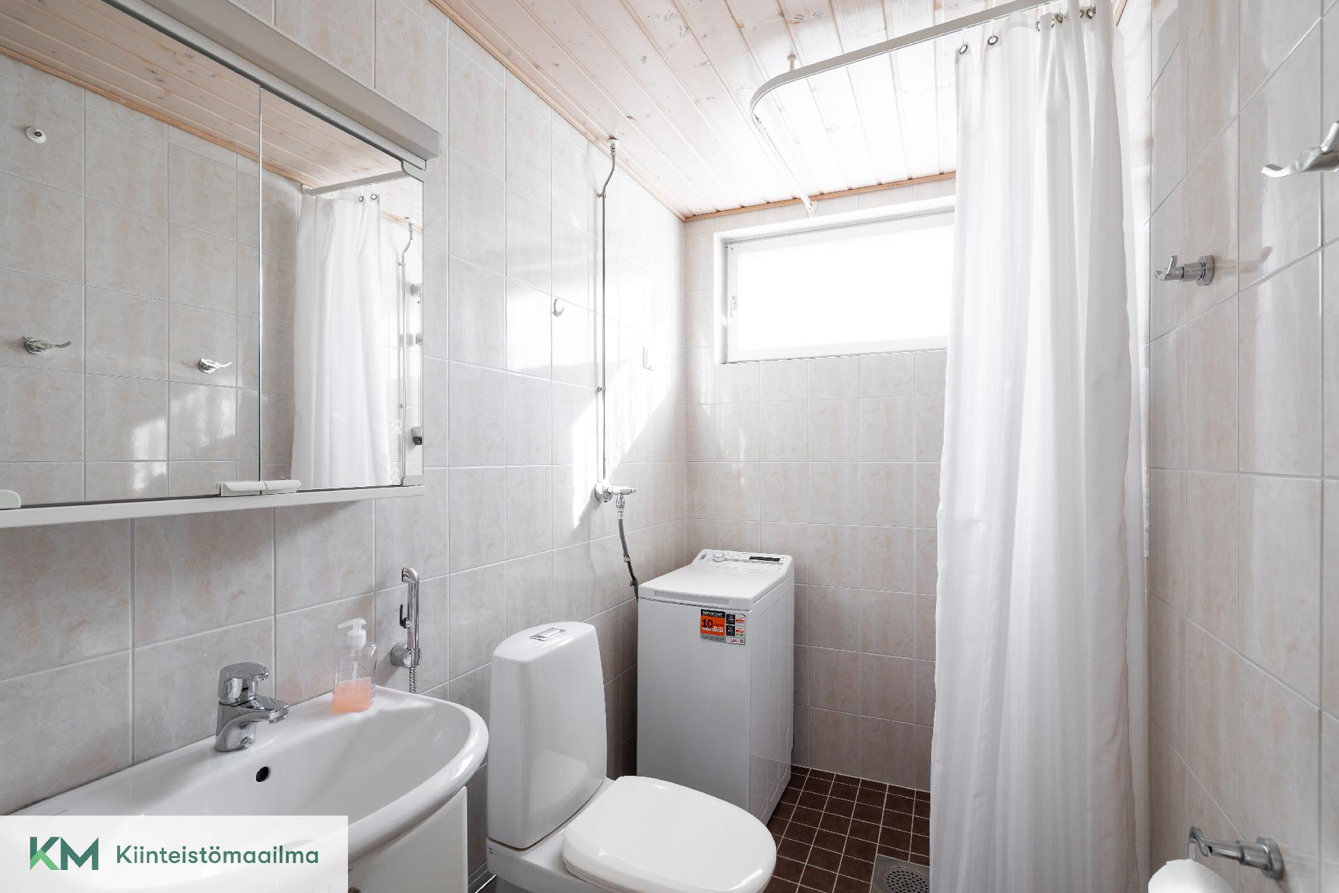 Pajamäenkatu 4, Helilä, Kotka