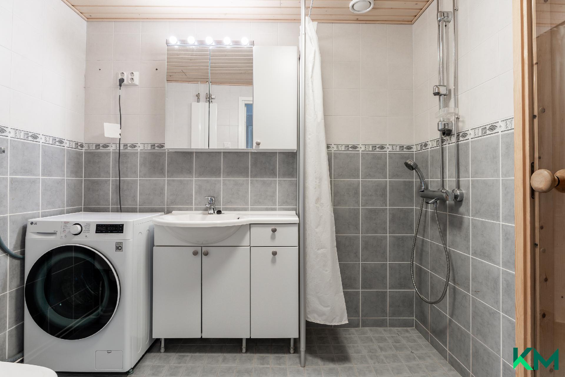 Myötätuulenmäki 1, Saunalahti, Espoo