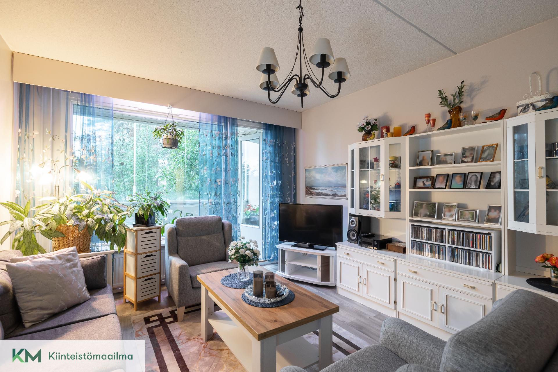 Haltijantie 1, Karhuvuori, Kotka