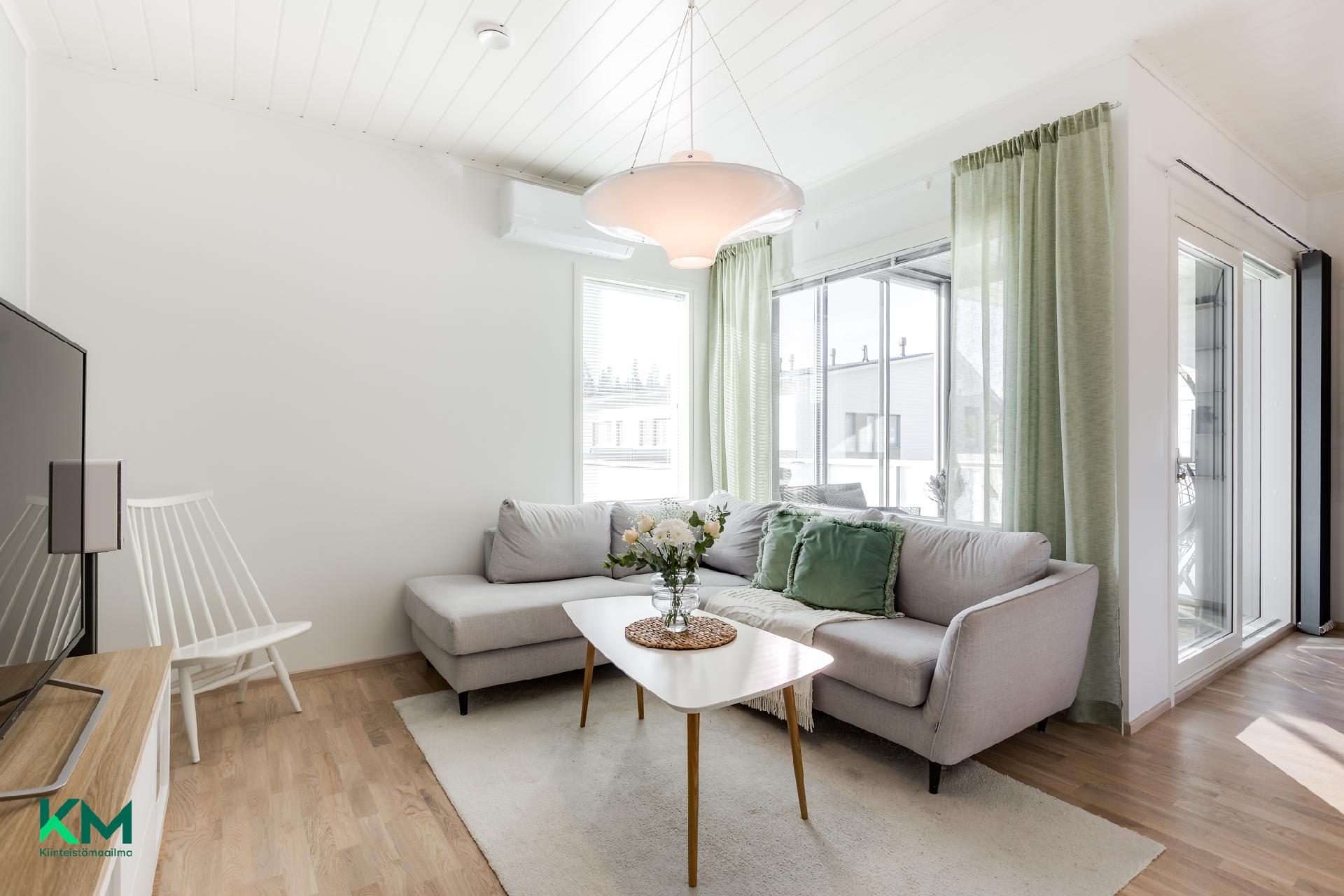 Marssilaulu 5, Hiukkavaara, Oulu