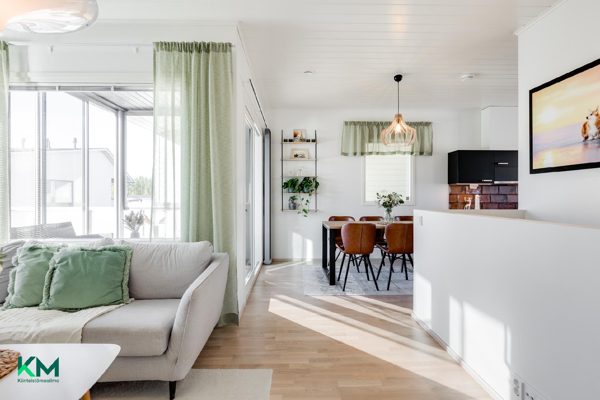 Marssilaulu 5, Hiukkavaara, Oulu