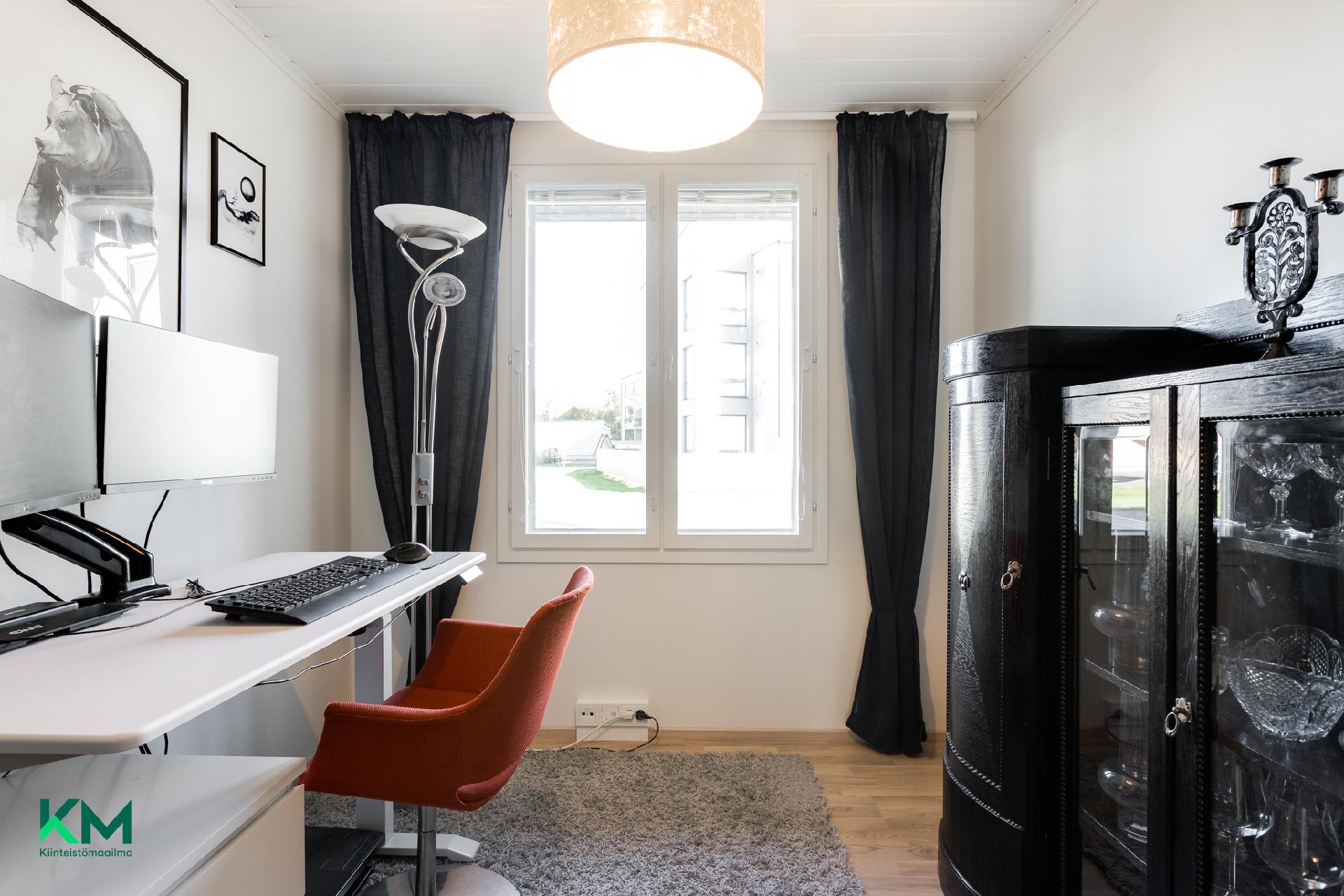 Marssilaulu 5, Hiukkavaara, Oulu