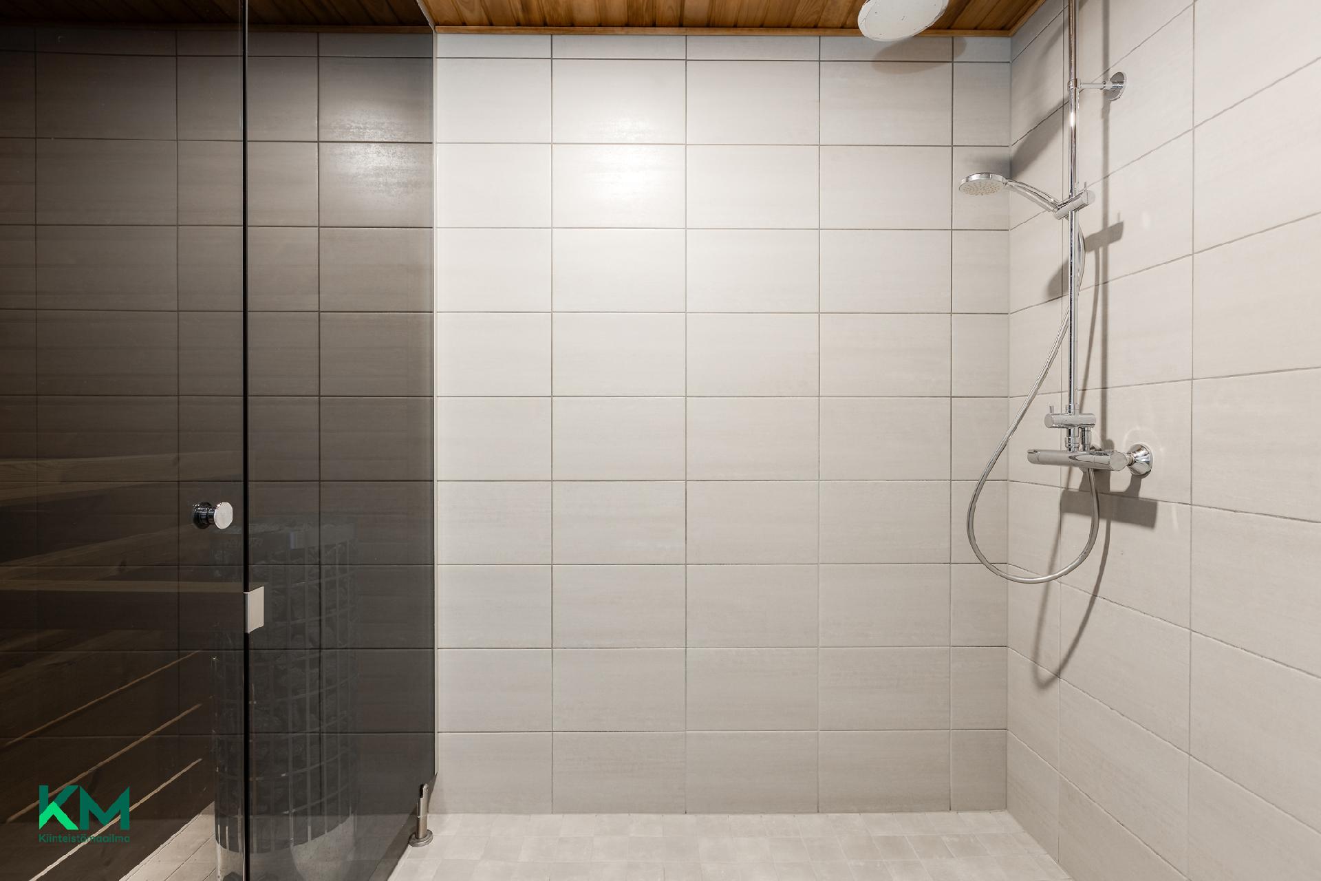 Marssilaulu 5, Hiukkavaara, Oulu