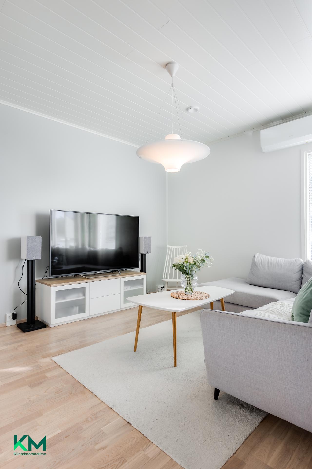 Marssilaulu 5, Hiukkavaara, Oulu