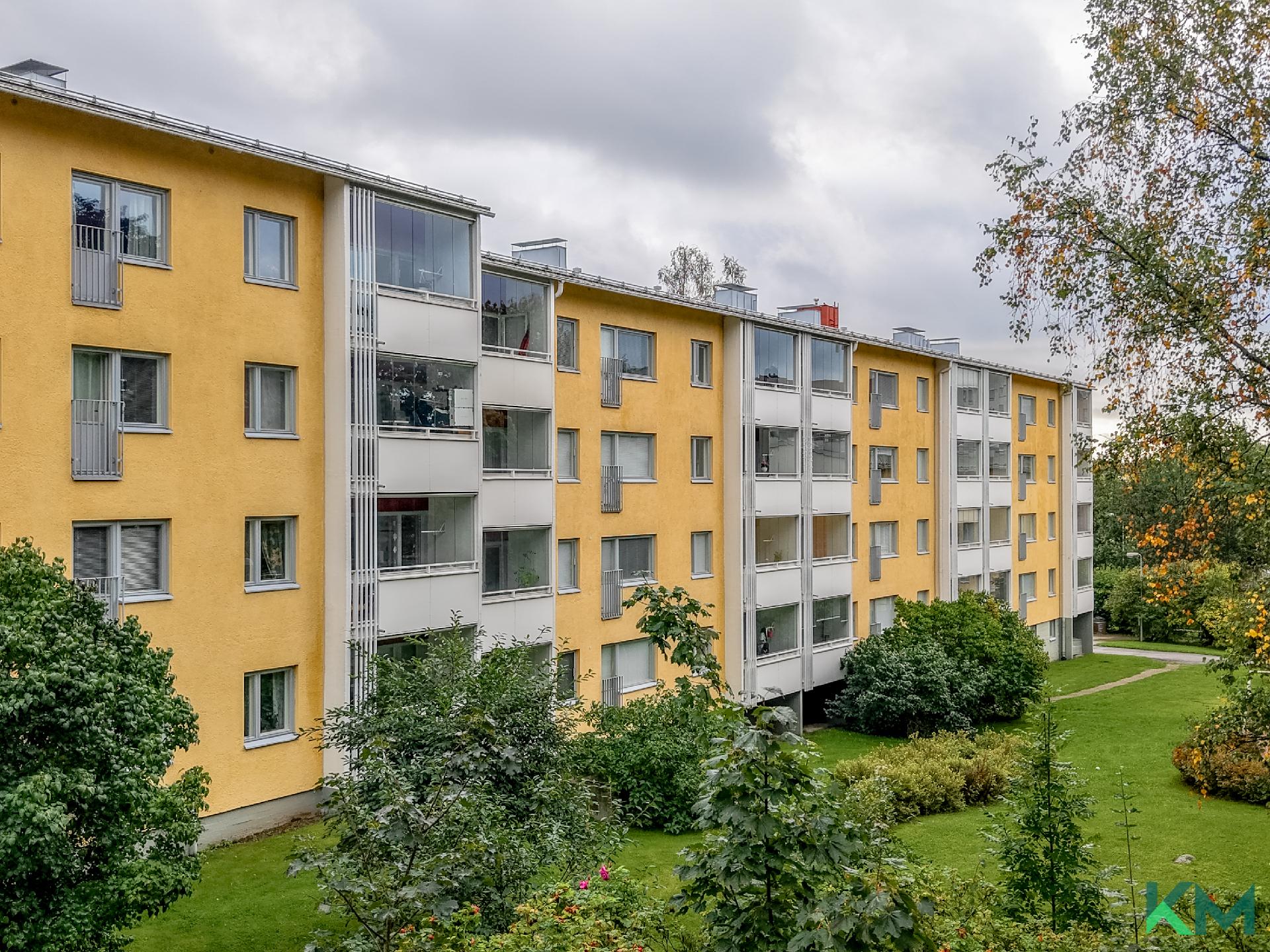 Kuusistonlinnantie 1, Vartiokylä, Helsinki