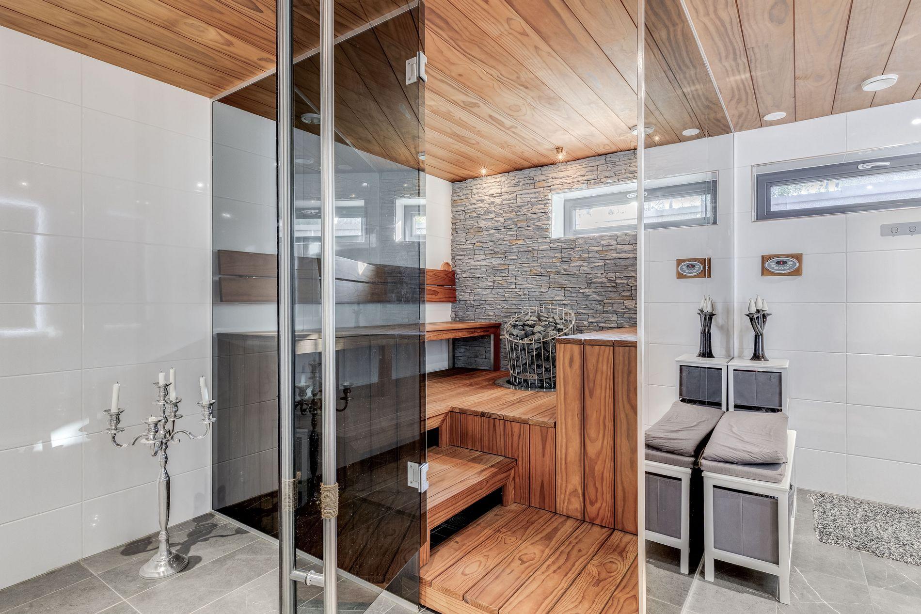 Osuuskunnantie 46, Länsi-Pakila, Helsinki