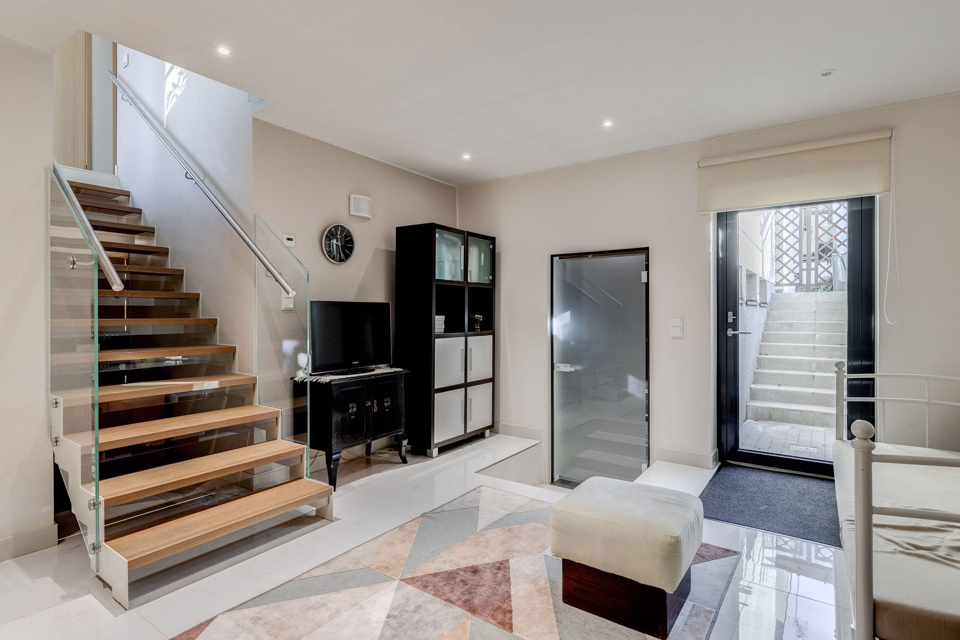 Osuuskunnantie 46, Länsi-Pakila, Helsinki