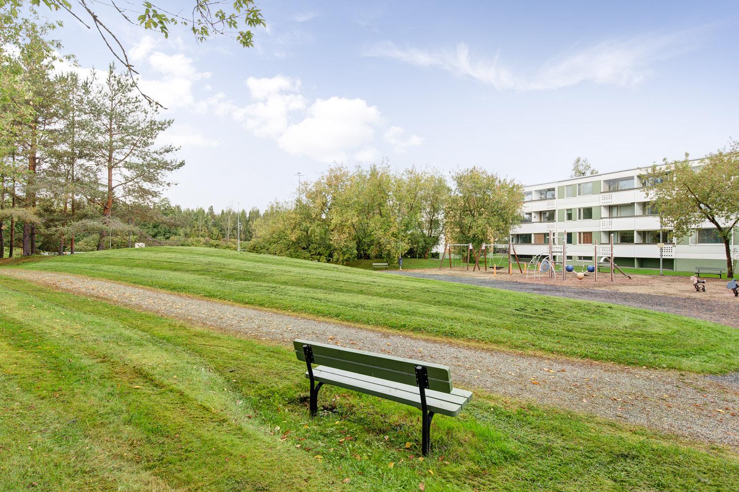 Kartanonkatu 2, Rautaharkko, Tampere