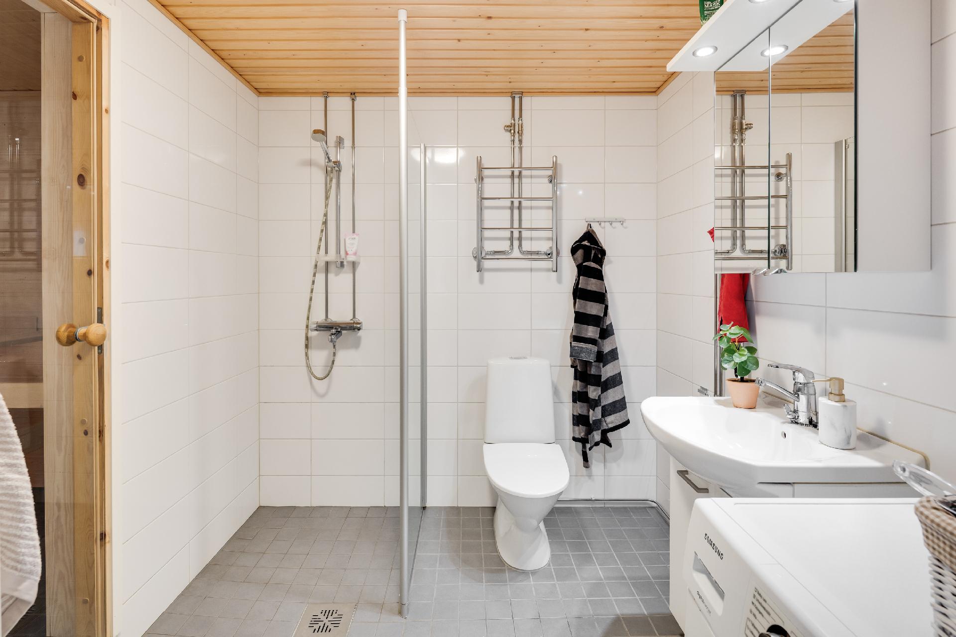 Kallioimarteenrinne 1, Simonsilta, Vantaa