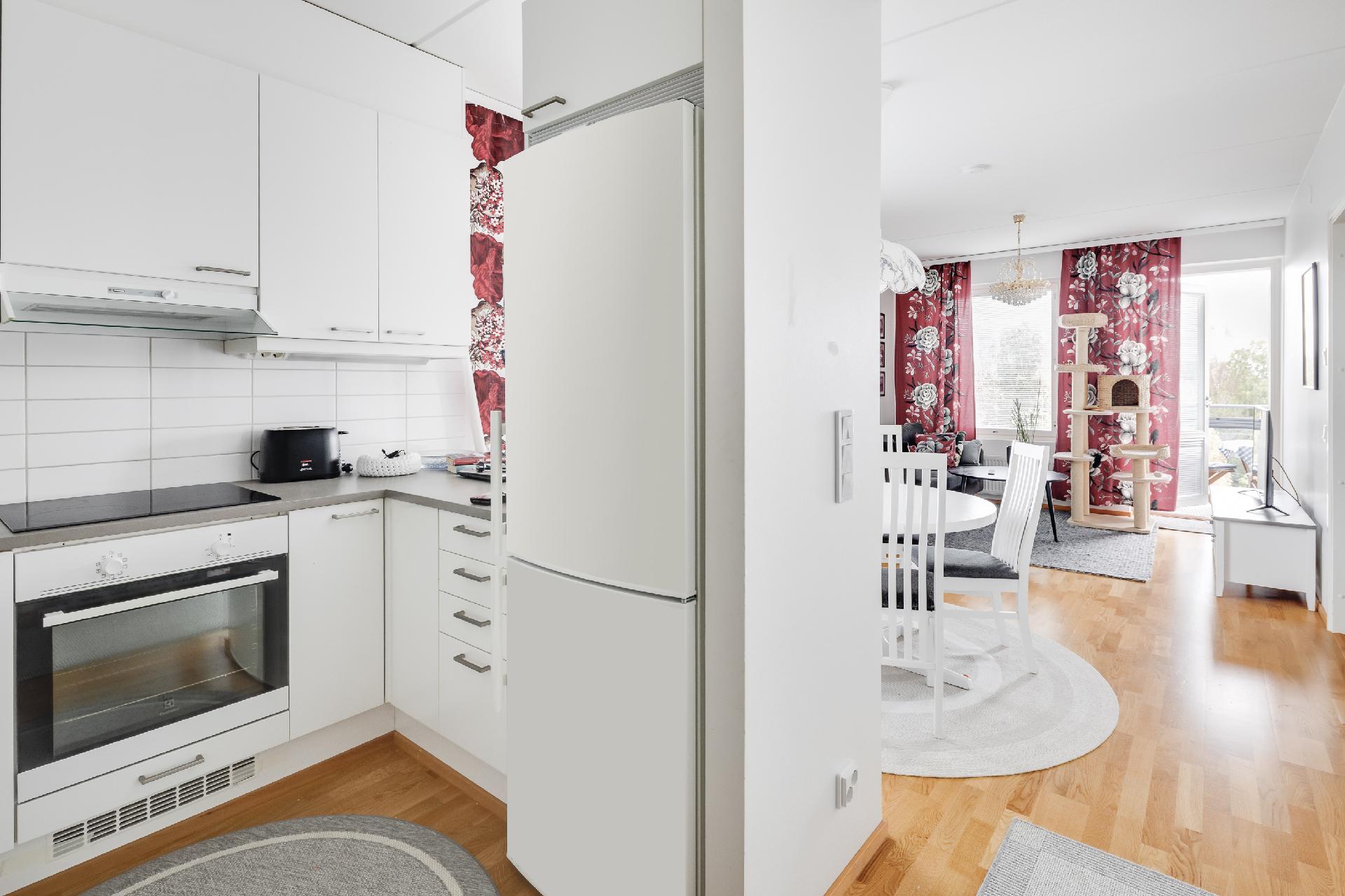 Kallioimarteenrinne 1, Simonsilta, Vantaa