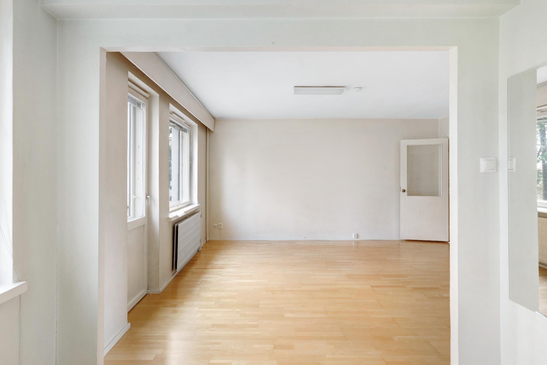 Haagan Urheilutie 18, Etelä-Haaga, Helsinki