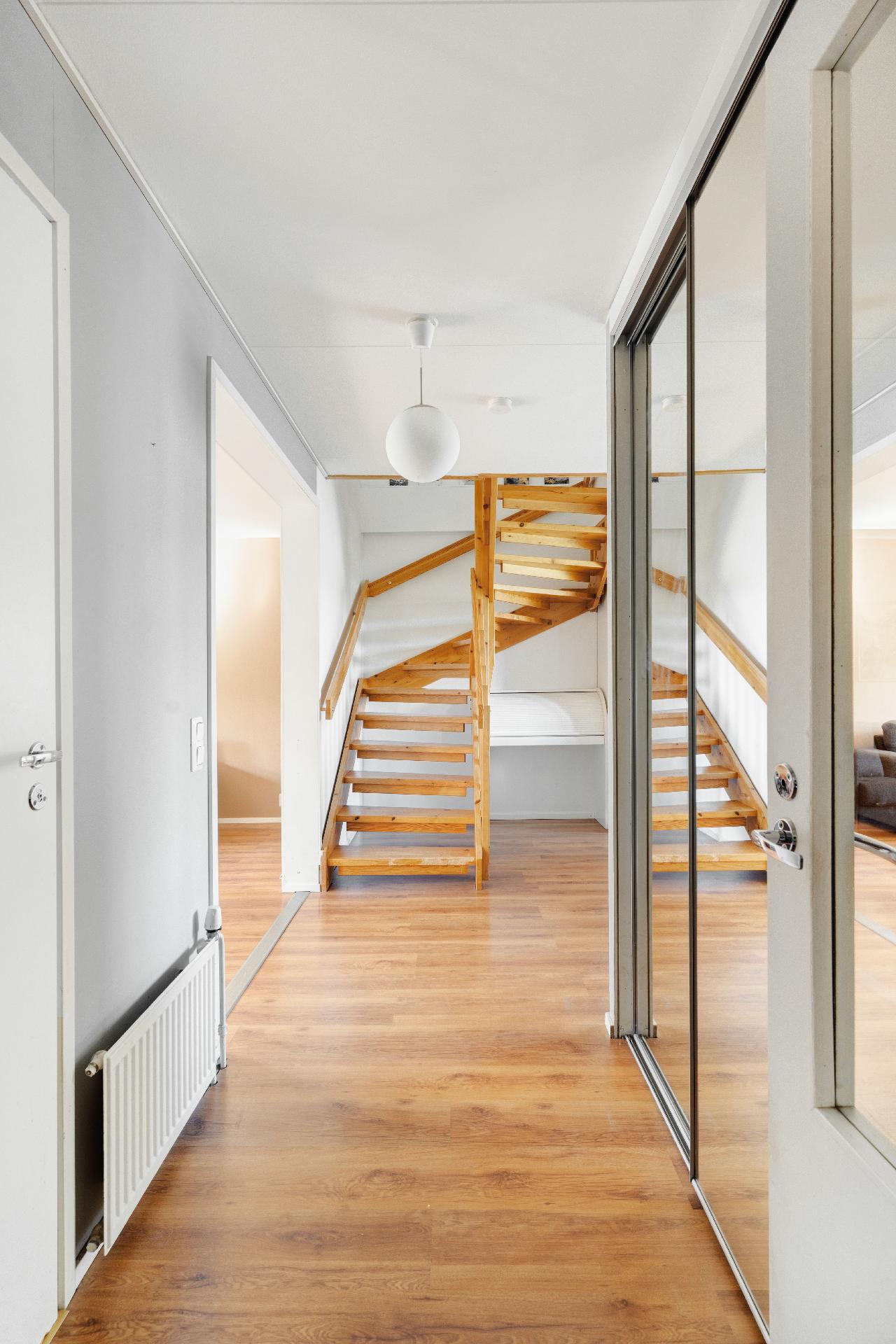 Kaskenpolttajantie 7, Latokaski, Espoo