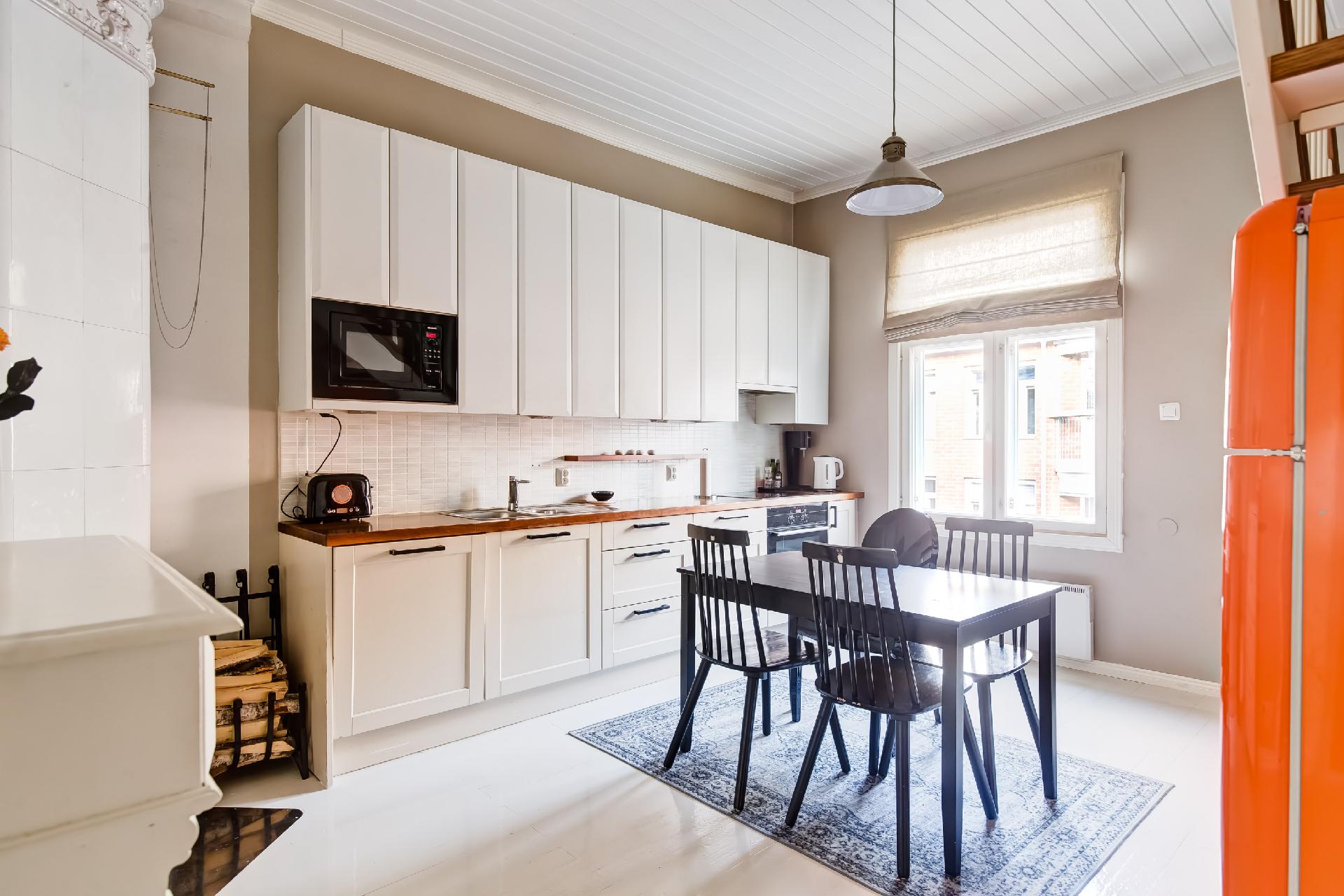 Rautatienkatu 2, Keskusta, Tampere