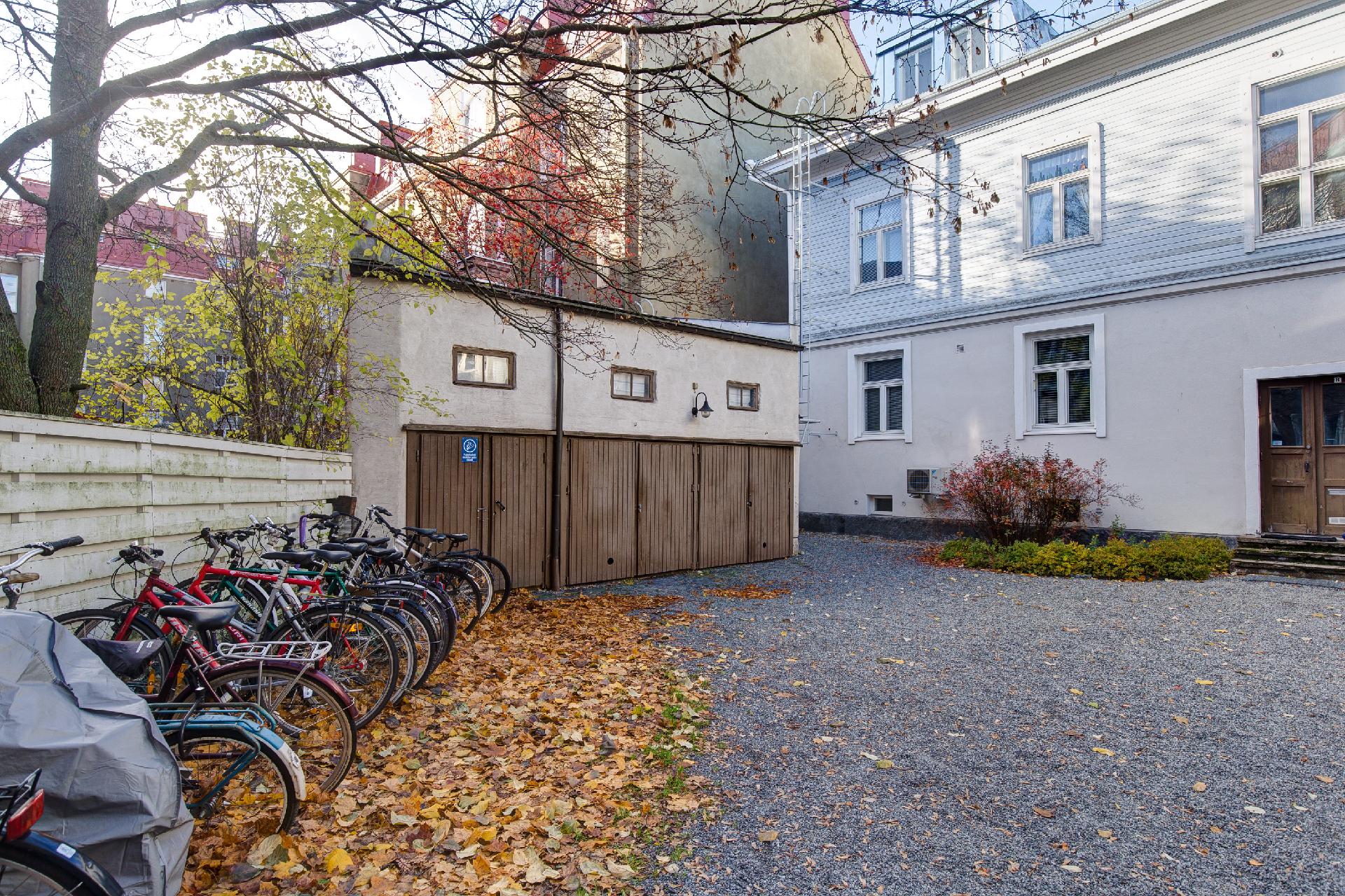 Rautatienkatu 2, Keskusta, Tampere