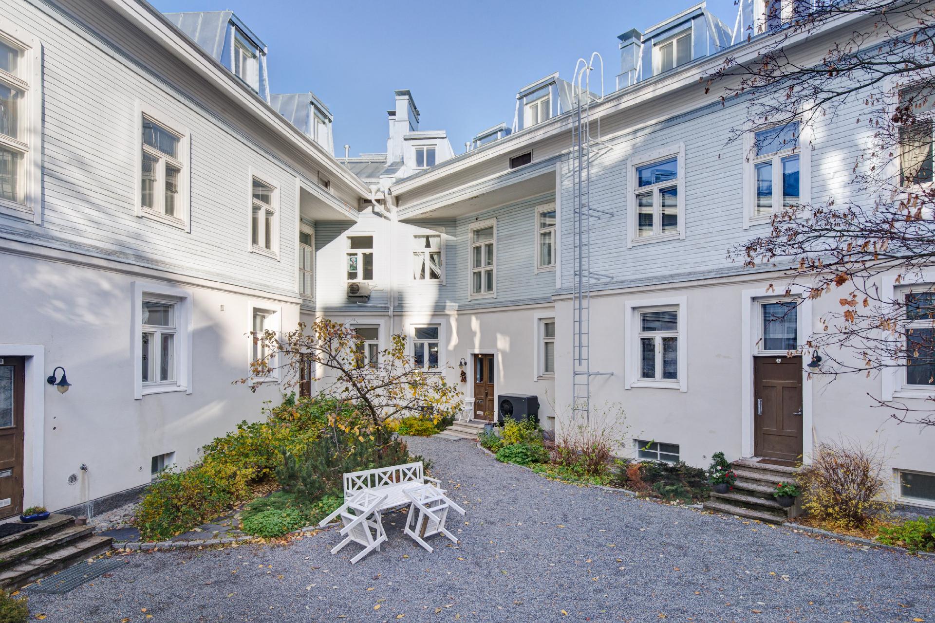 Rautatienkatu 2, Keskusta, Tampere