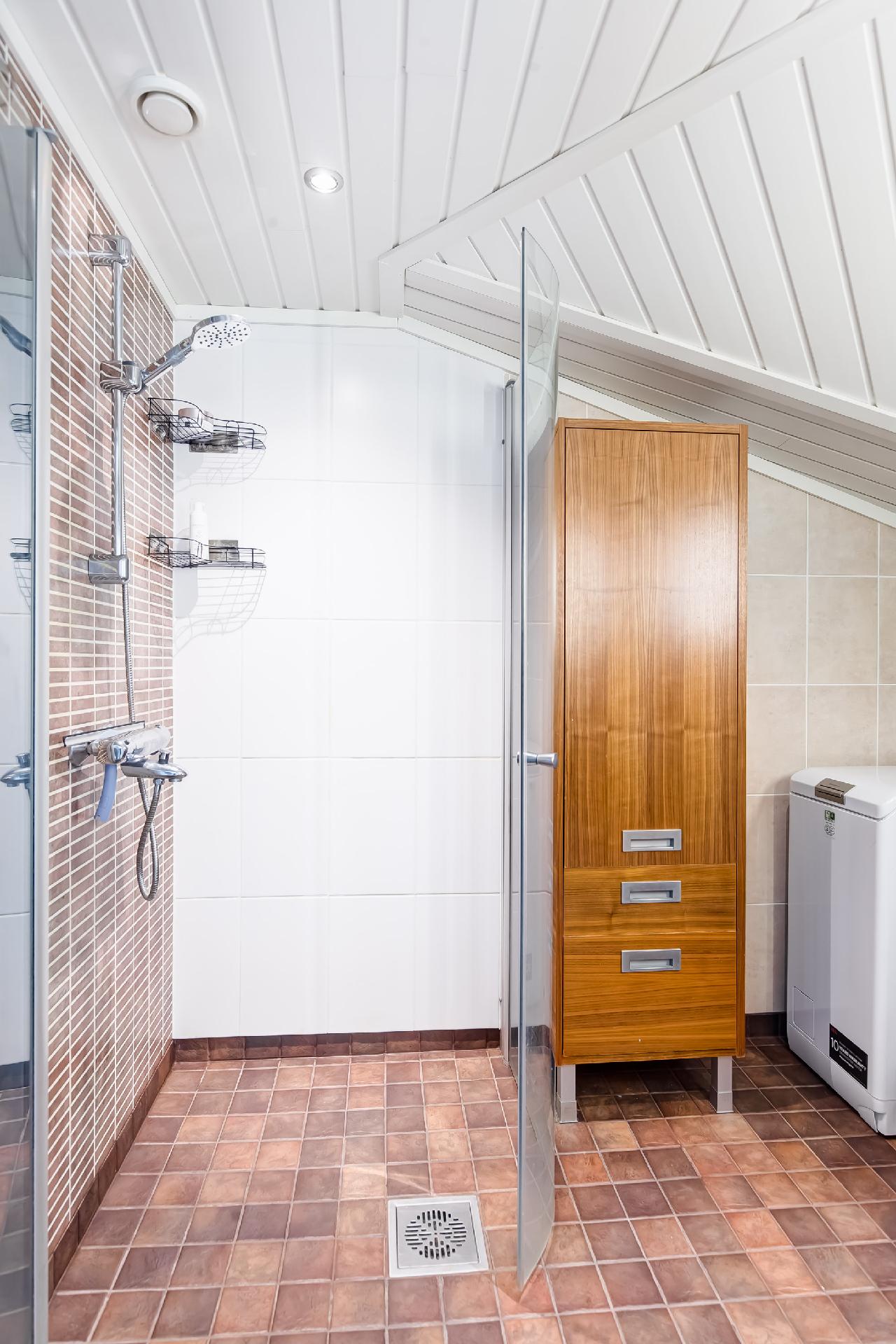 Rautatienkatu 2, Keskusta, Tampere