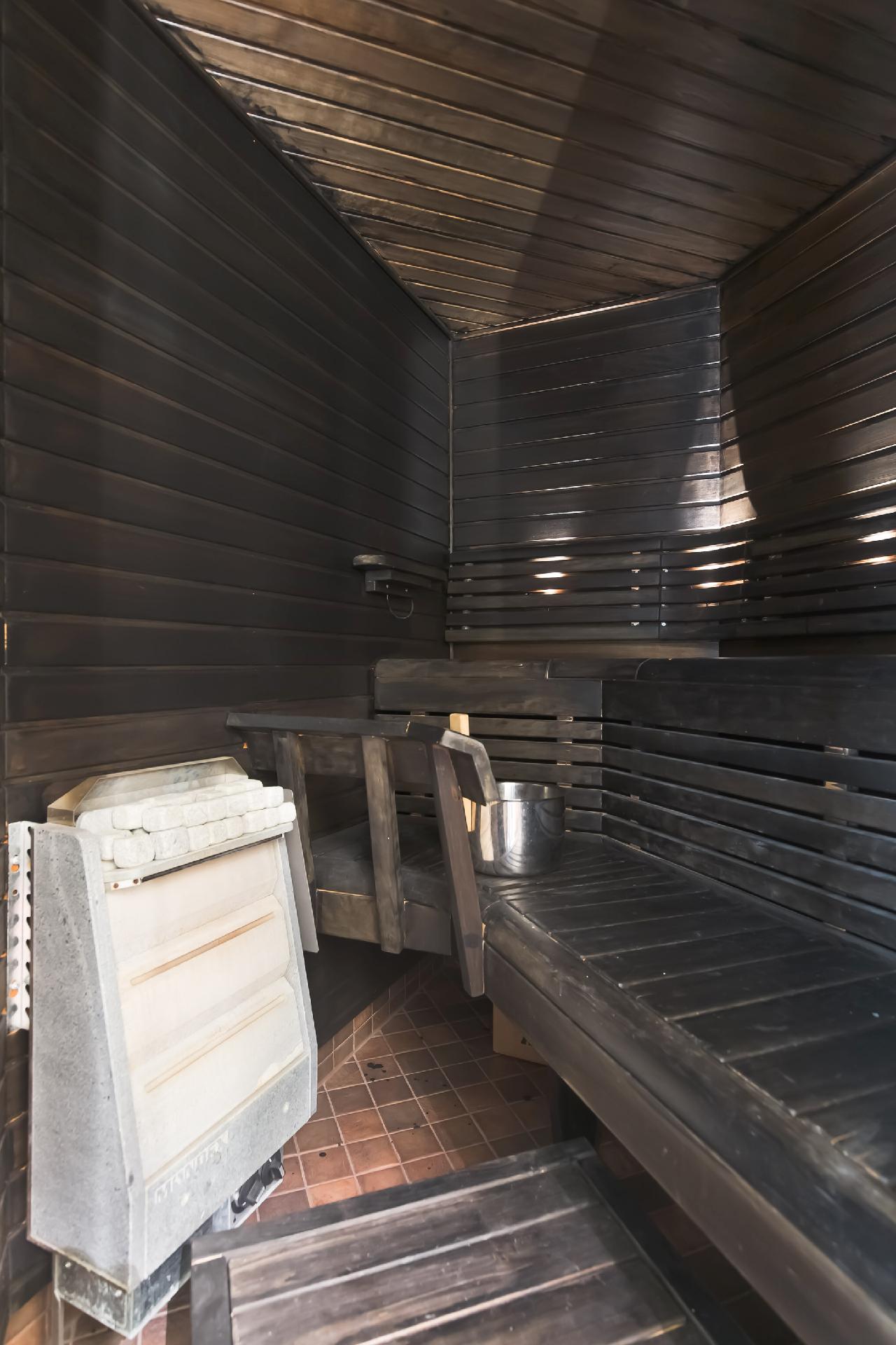 Rautatienkatu 2, Keskusta, Tampere