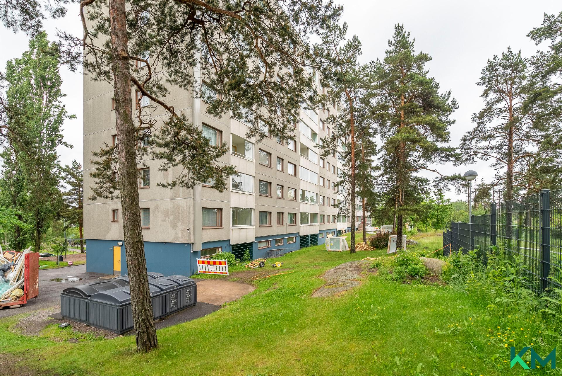 Kotikonnuntie 2, Kontula, Helsinki