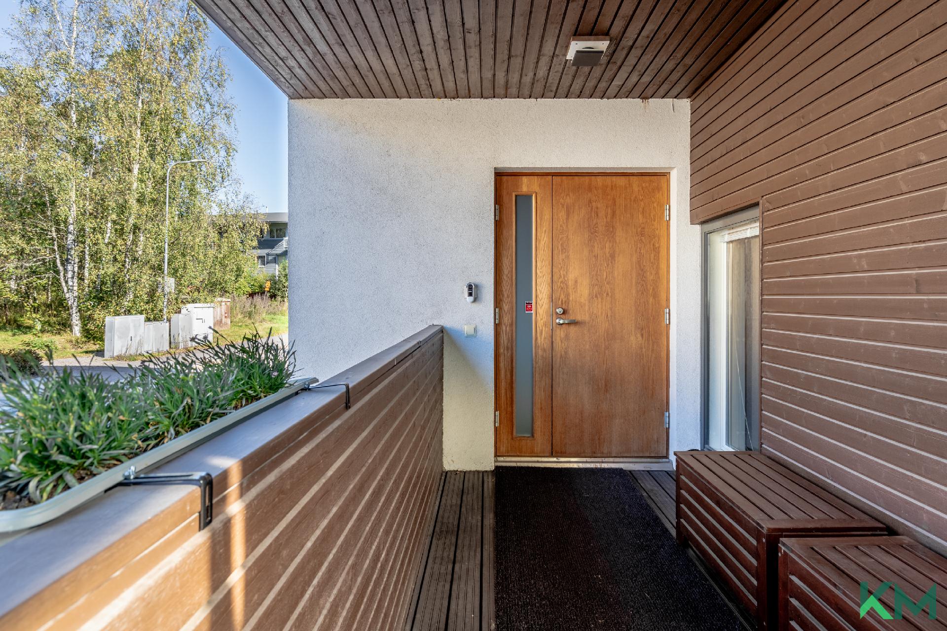 Hallainvuorentie 10, Myllypuro, Helsinki