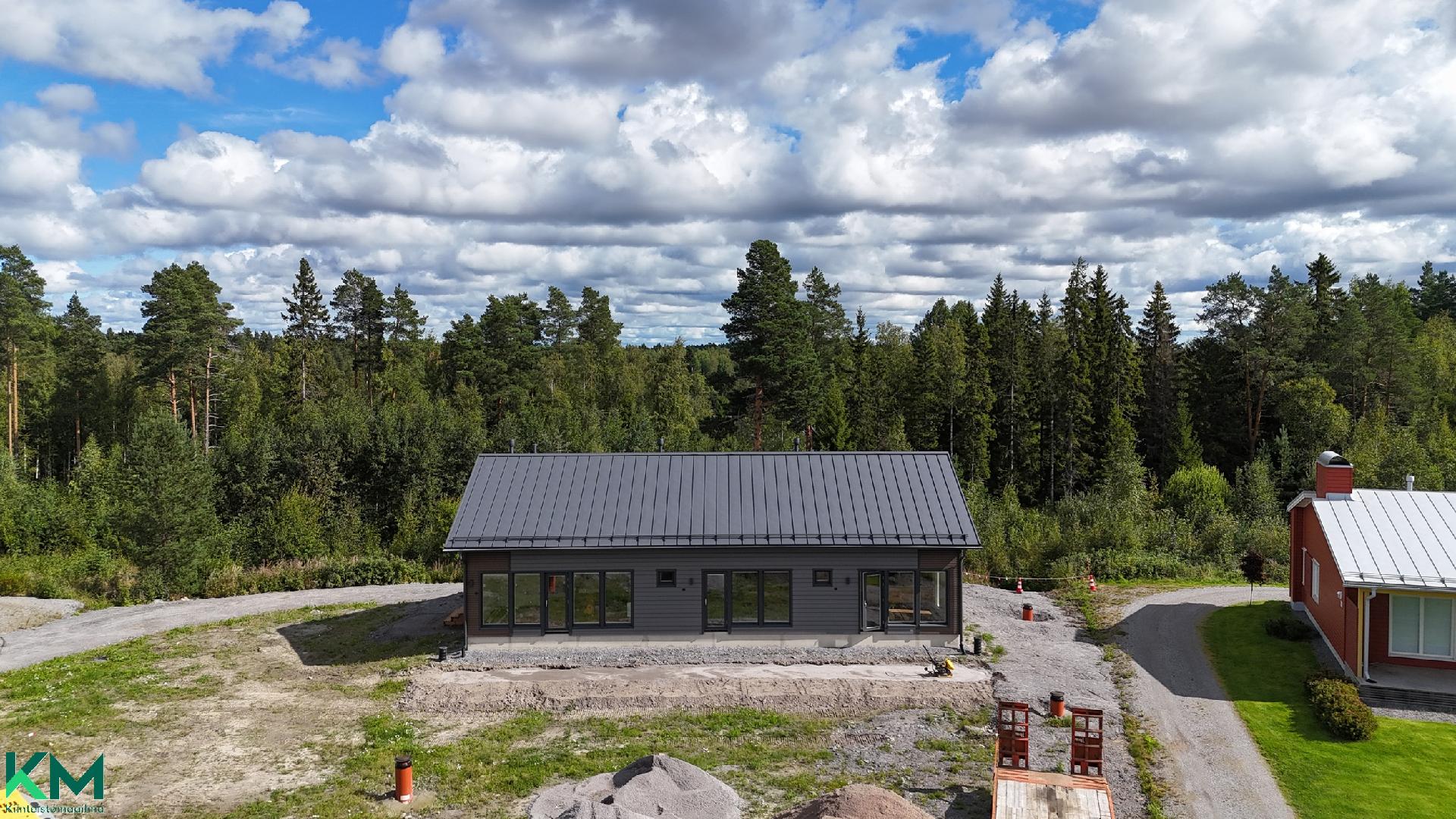 Ahlinmäki 3, Kvevlax, Mustasaari