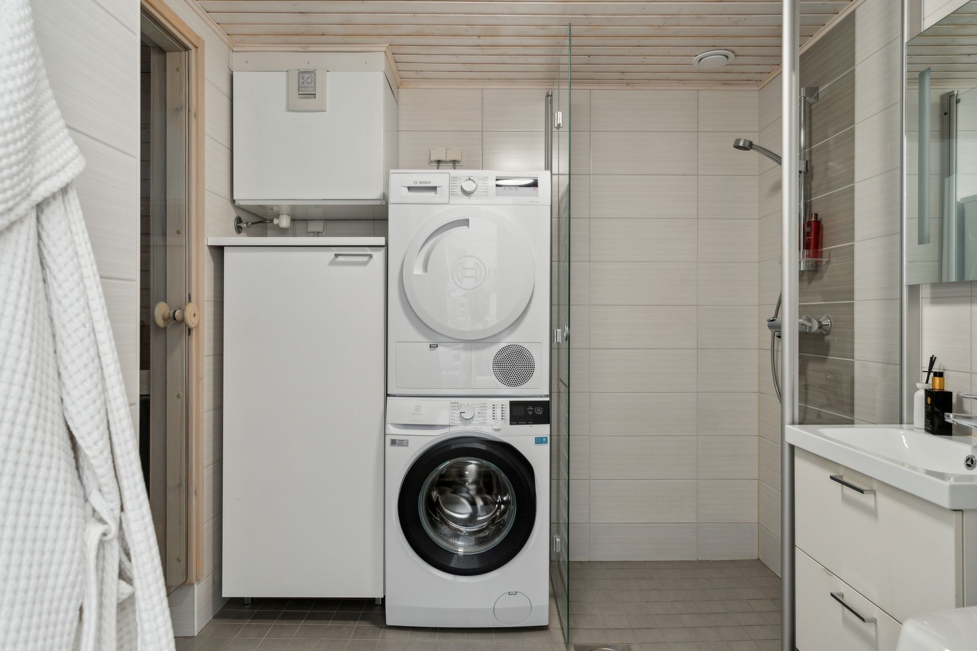 Helmipöllönkatu 5, Uusmäki, Espoo