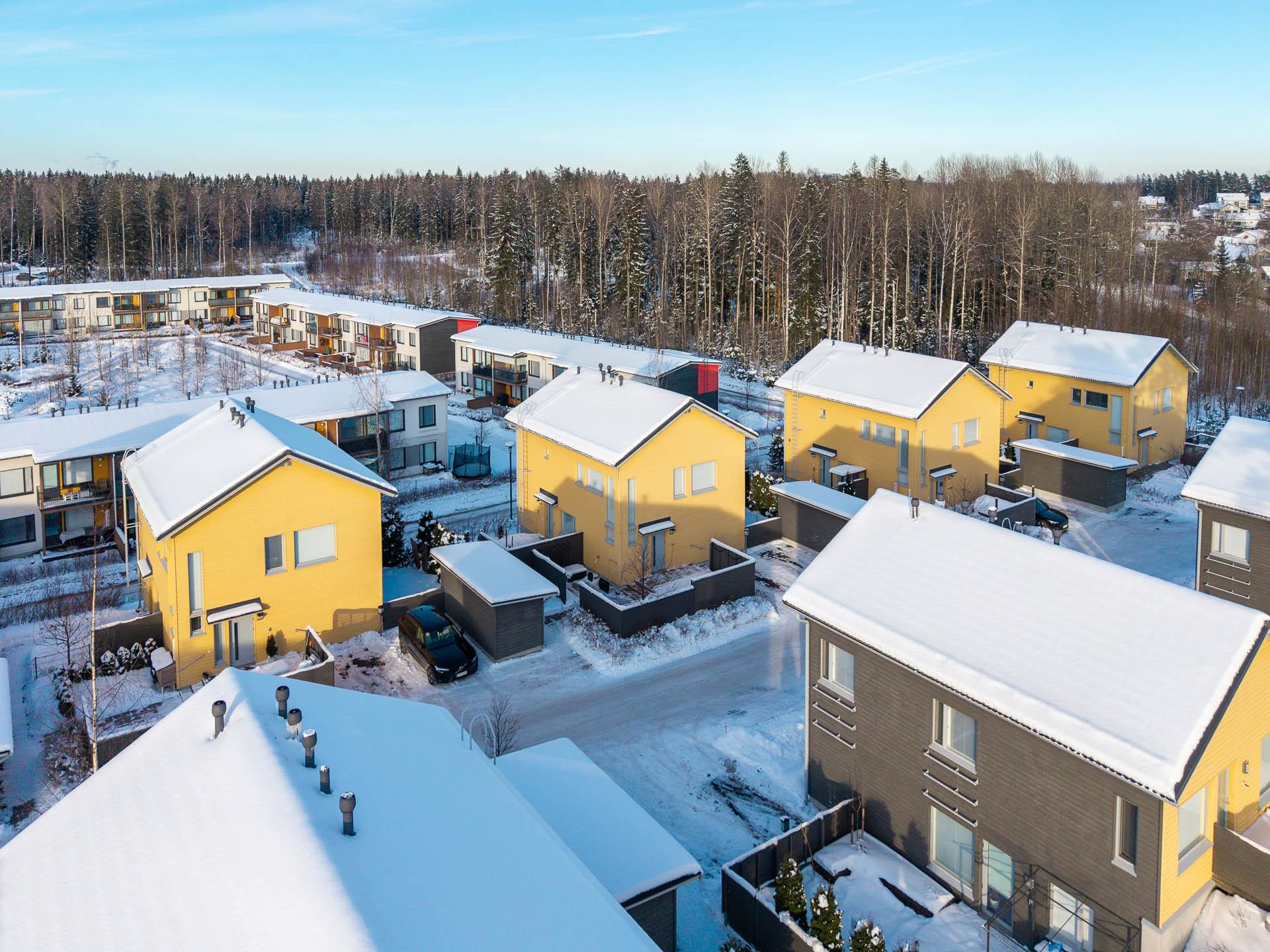 Helmipöllönkatu 5, Uusmäki, Espoo