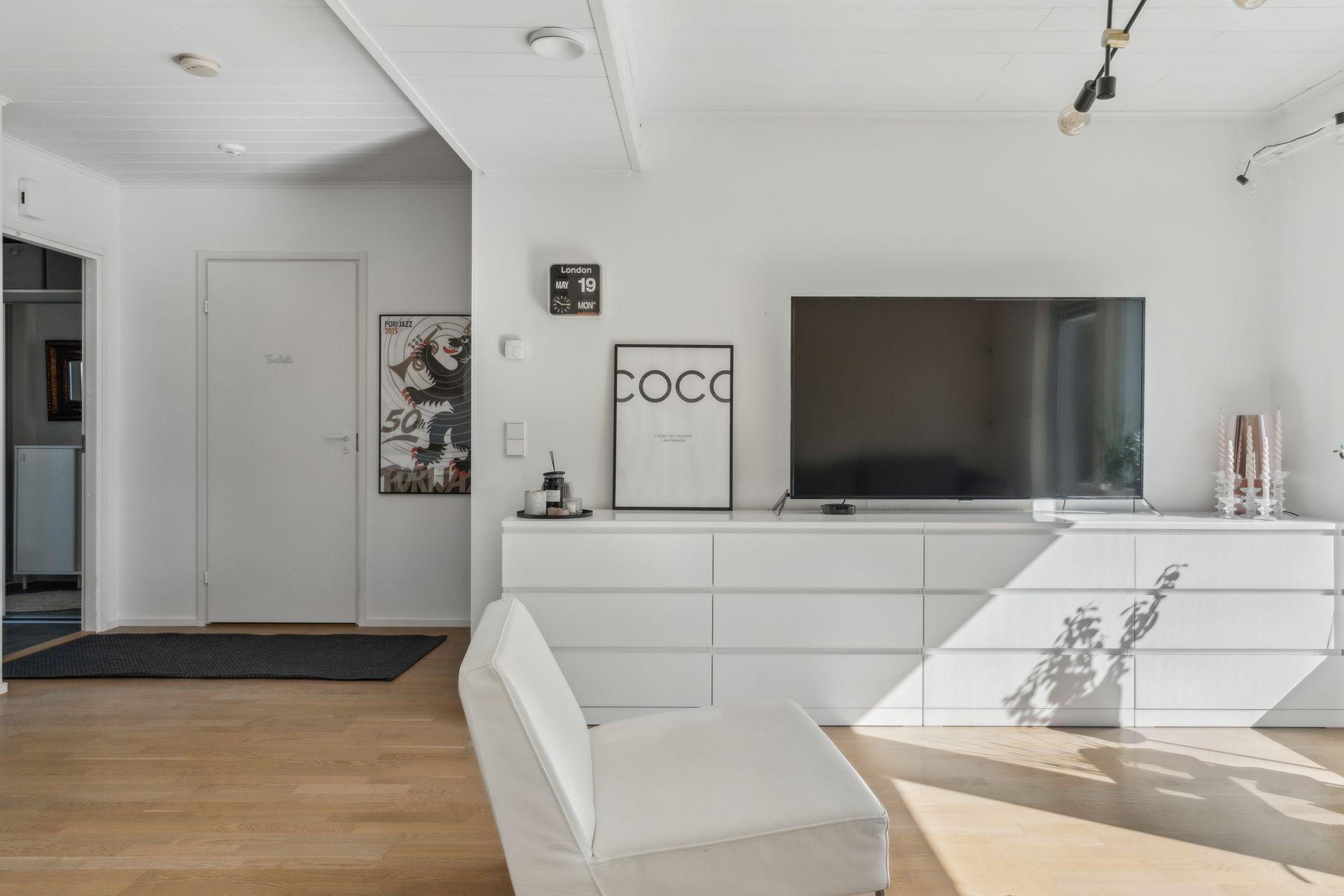 Helmipöllönkatu 5, Uusmäki, Espoo