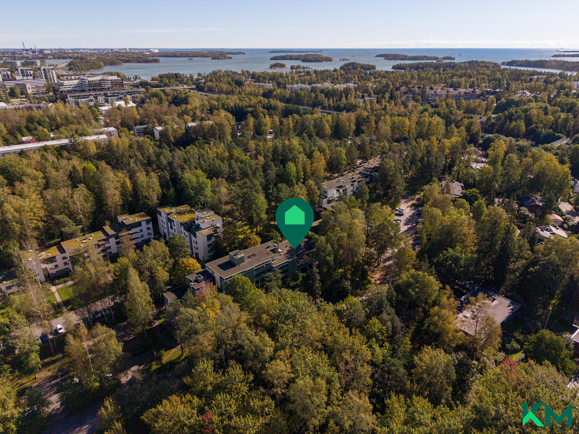 Suvikummunrinne 2, Tapiola, Espoo