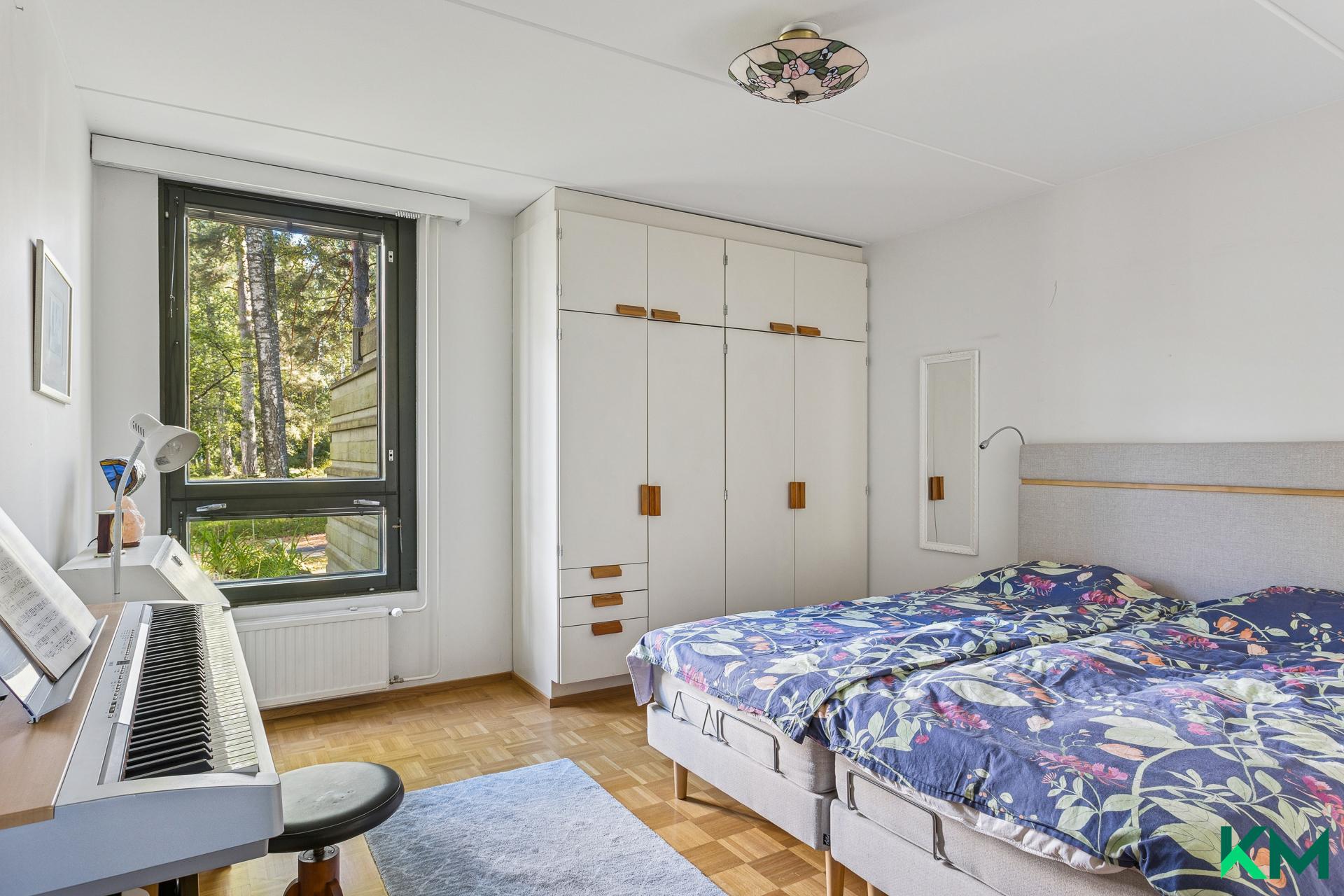 Suvikummunrinne 2, Tapiola, Espoo