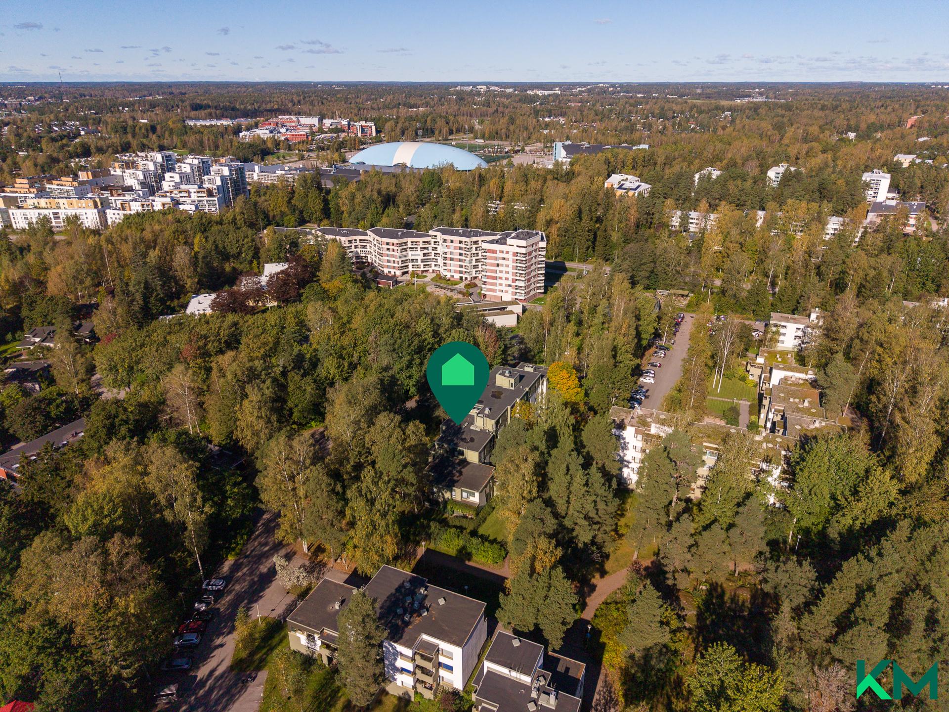 Suvikummunrinne 2, Tapiola, Espoo