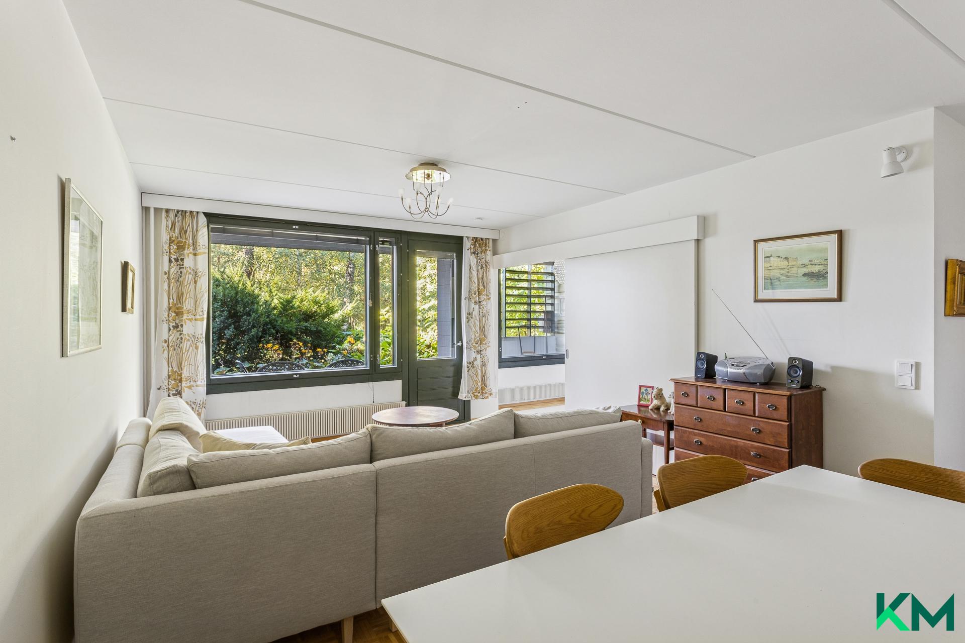 Suvikummunrinne 2, Tapiola, Espoo