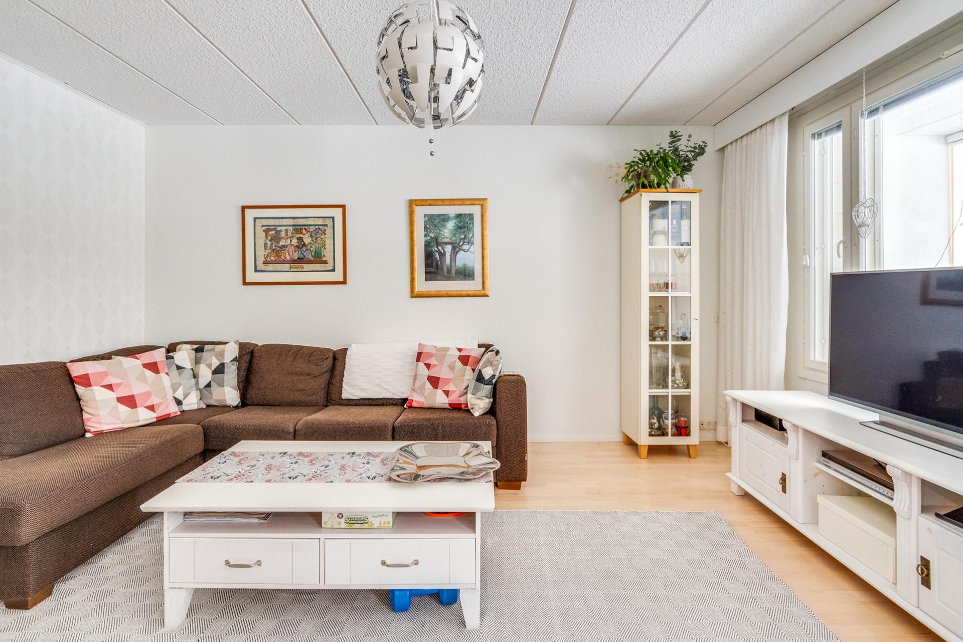 Laaksotie 1, Vähäjärvi, Pirkkala