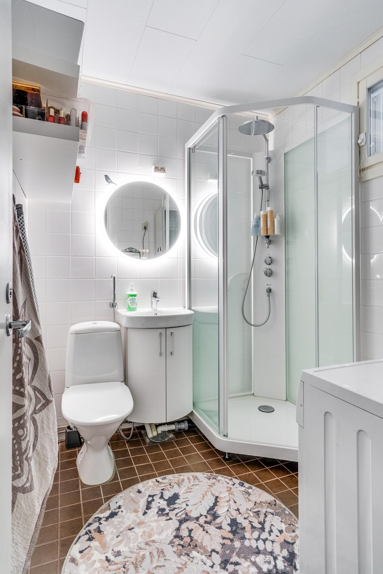 Laaksotie 1, Vähäjärvi, Pirkkala