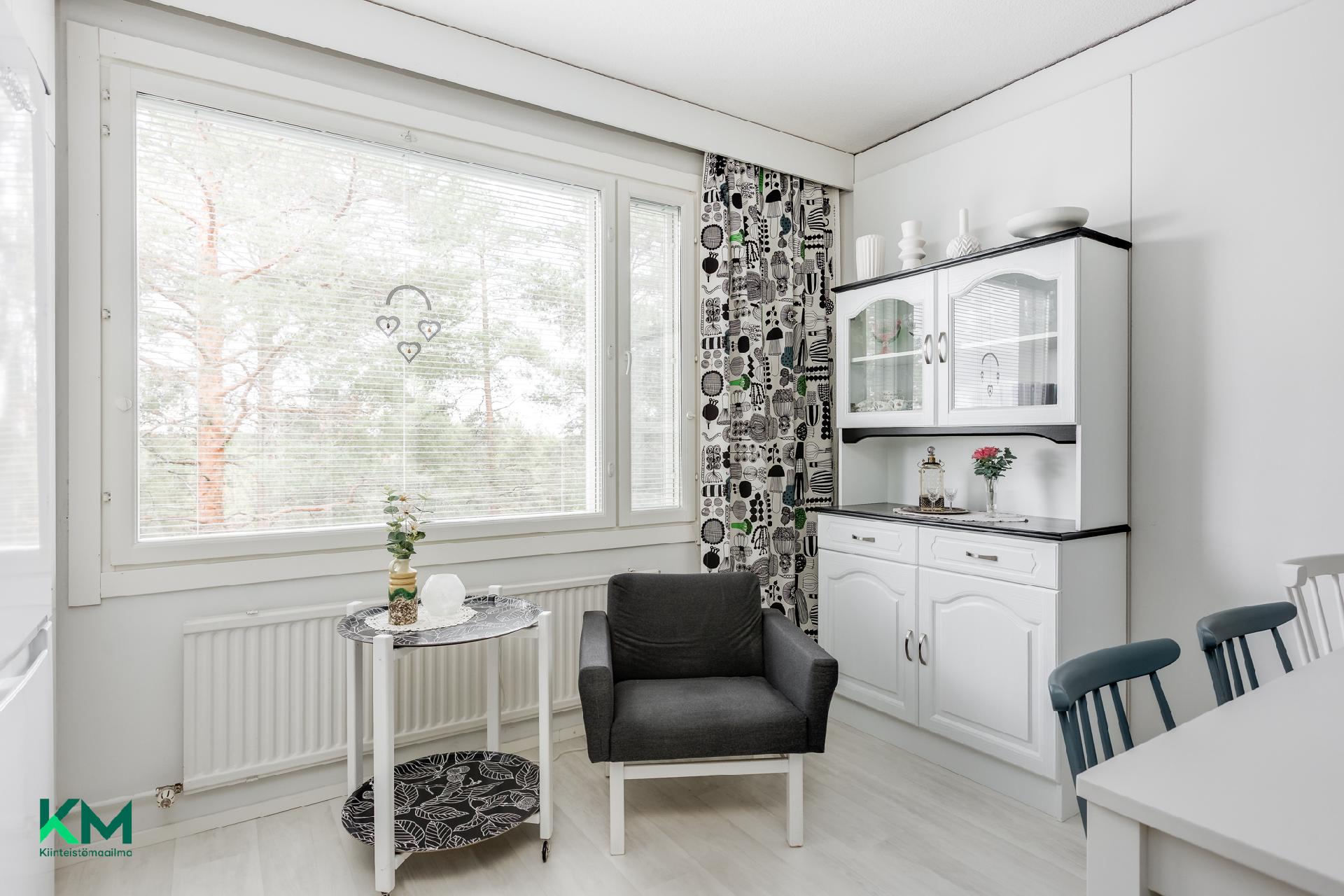 Nuolihaukantie 6, Kaukovainio, Oulu