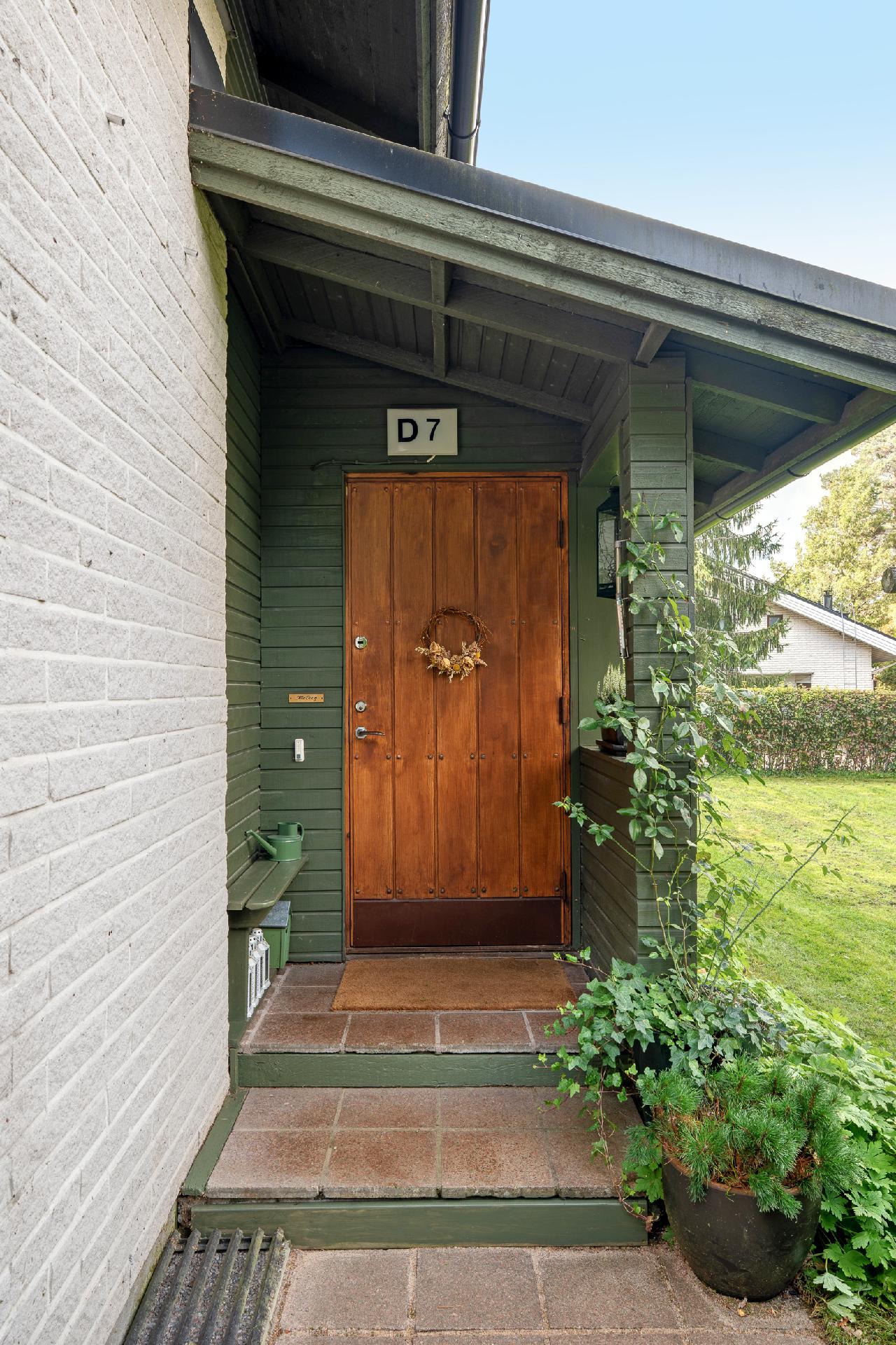 Riistatie 23, Lippajärvi, Espoo