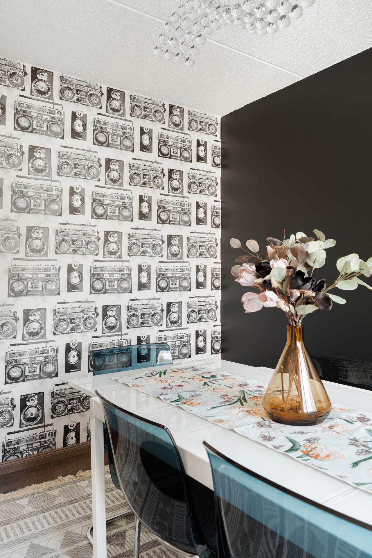 Täysikuu 10 B, Olari, Espoo