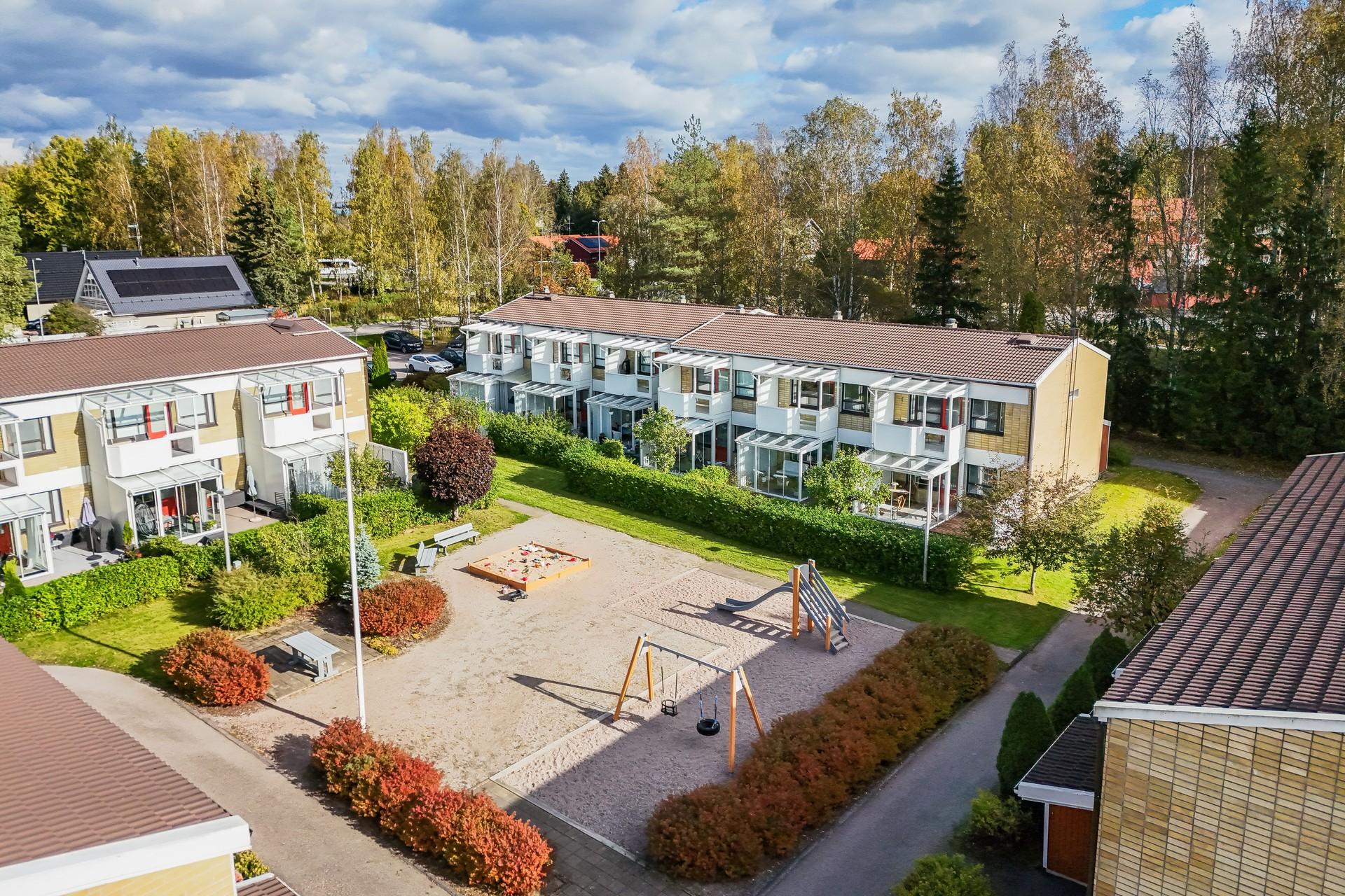 Perkiöntie 6, Vantaanlaakso, Vantaa