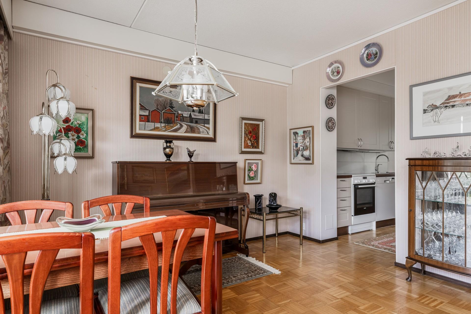 Perkiöntie 6, Vantaanlaakso, Vantaa