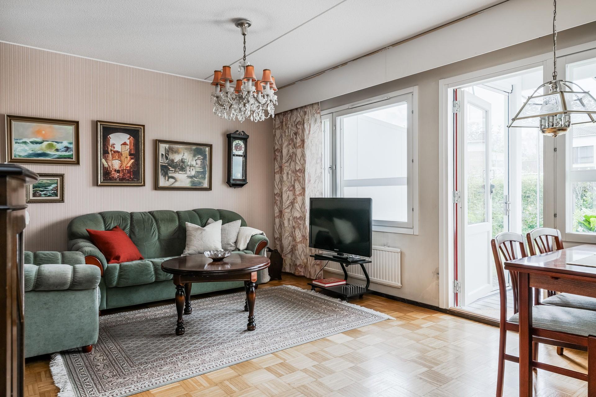 Perkiöntie 6, Vantaanlaakso, Vantaa