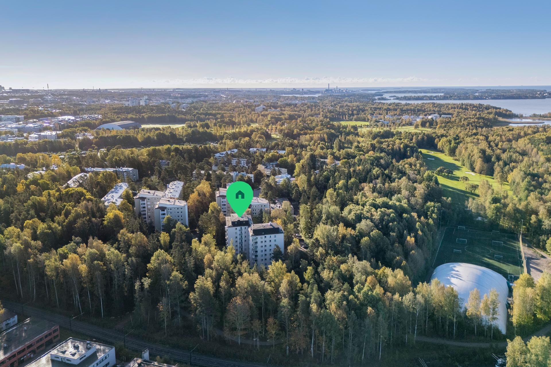 Poutamäentie 15, Pitäjänmäki, Helsinki